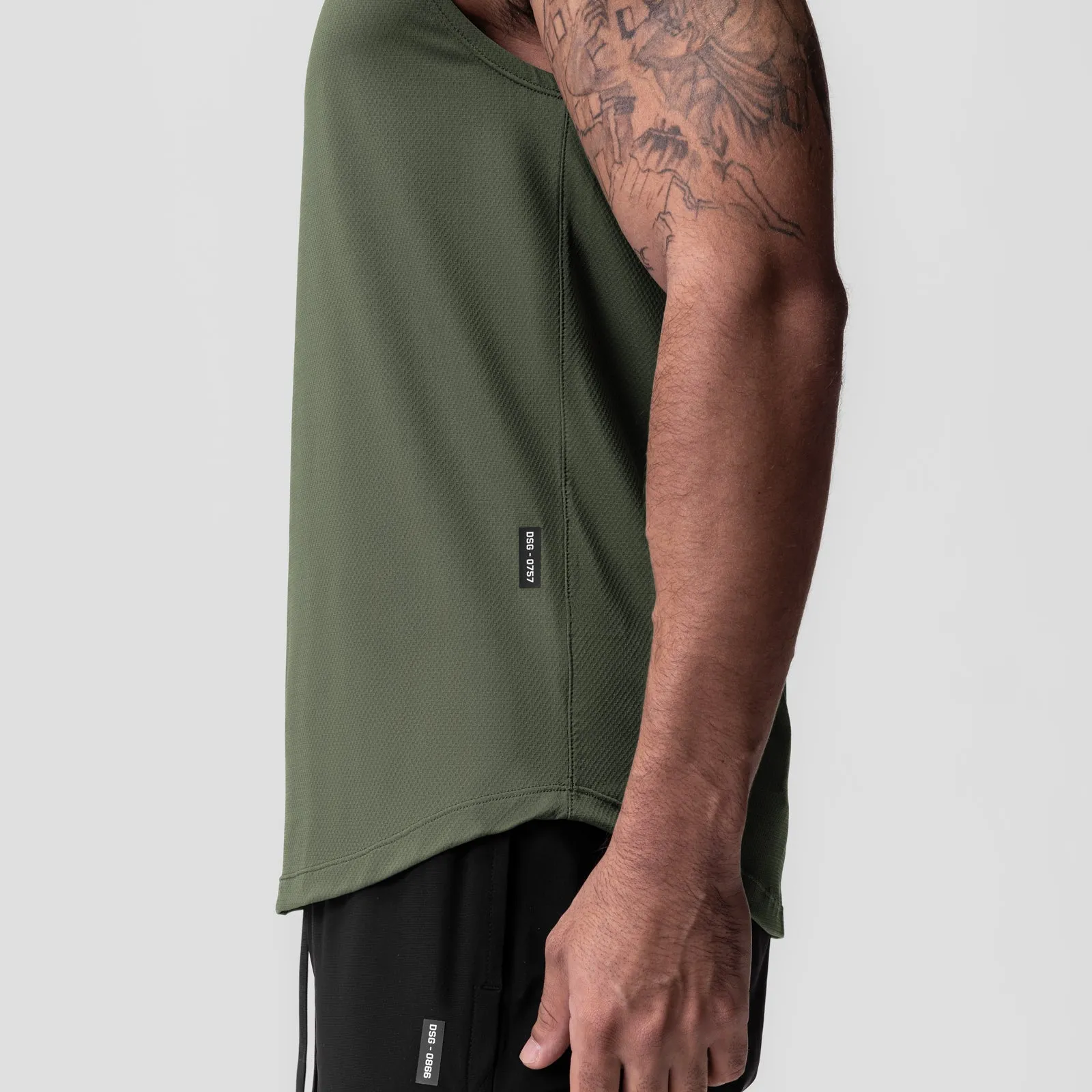 0757. AeroSilver Cutoff Tank - Olive ASRV