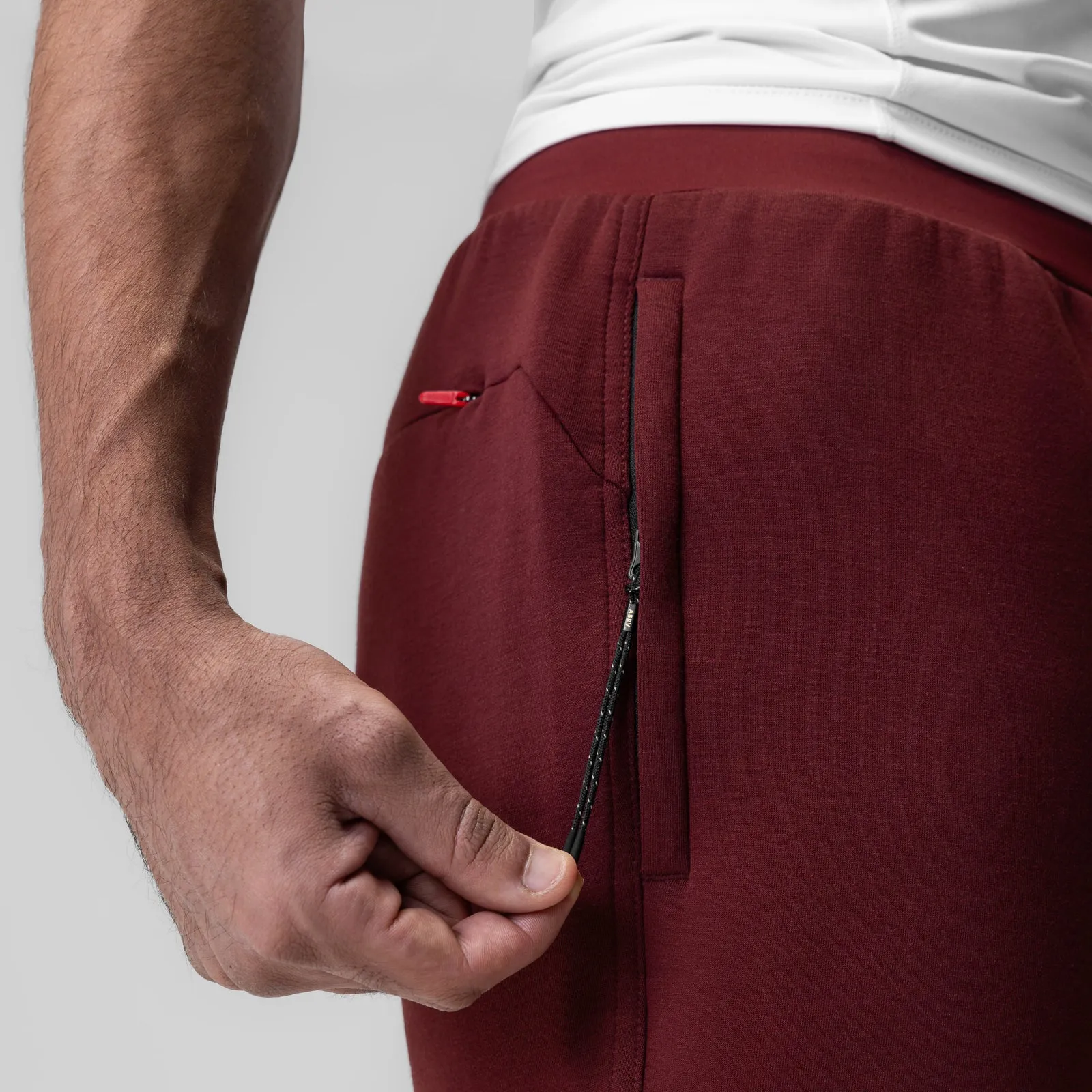 1030. Dri-Core Training Jogger - Crimson ASRV