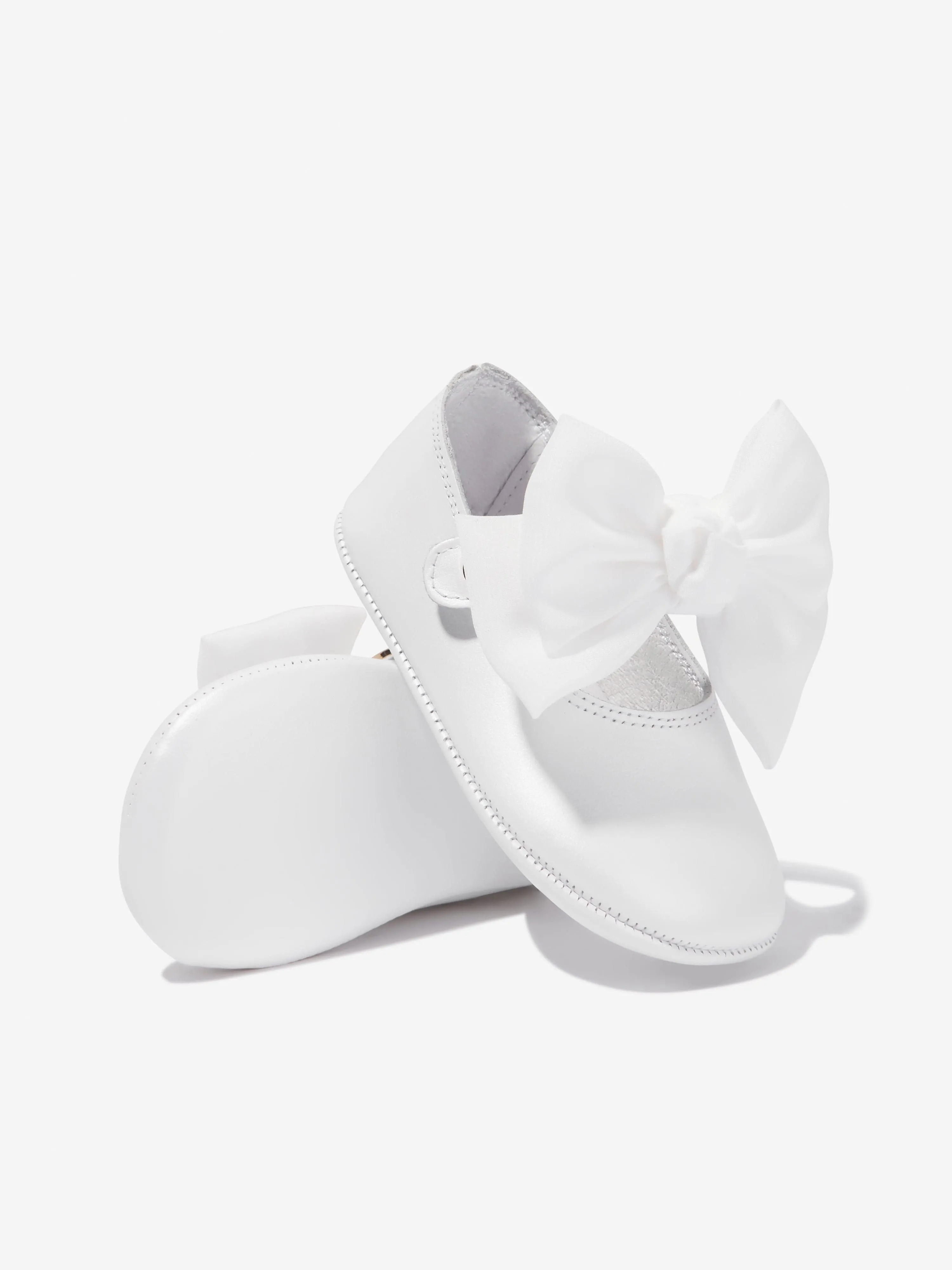 Andanines Baby Girls Mary Jane Shoes With Bow in White