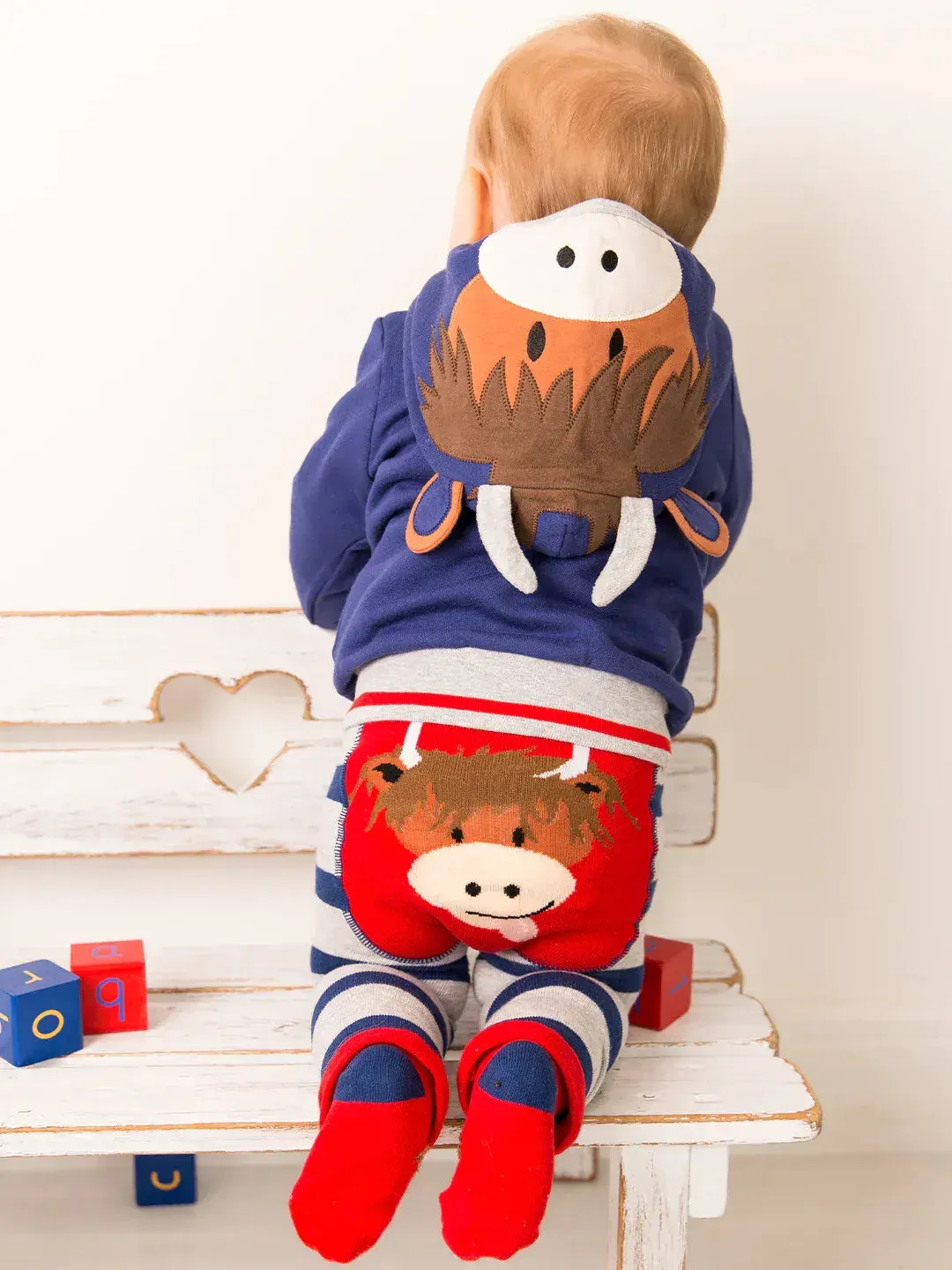 Blade & Rose Highland Cow Hoodie