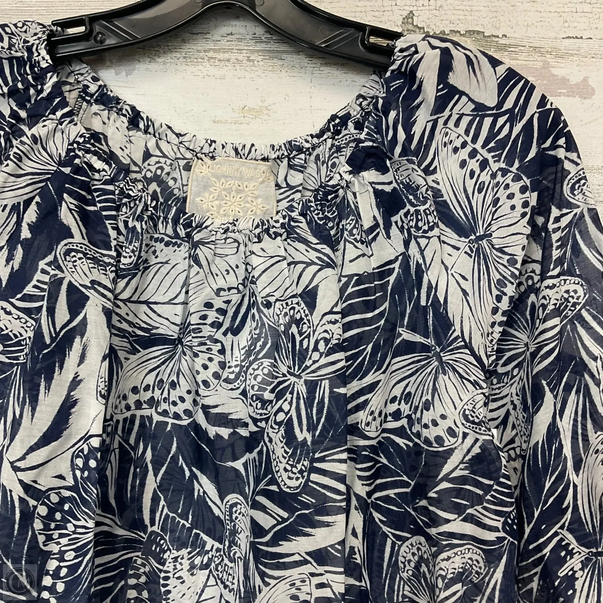 Blouse 3/4 Sleeve By Johnny Was In Blue, Size: Xs