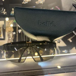 Bolle Bolle Sunnies W/Case ACCESSORIES W/Case