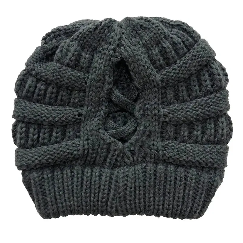 Bonnet Femme Hiver avec Ouverture pour Queue de Cheval - Pony