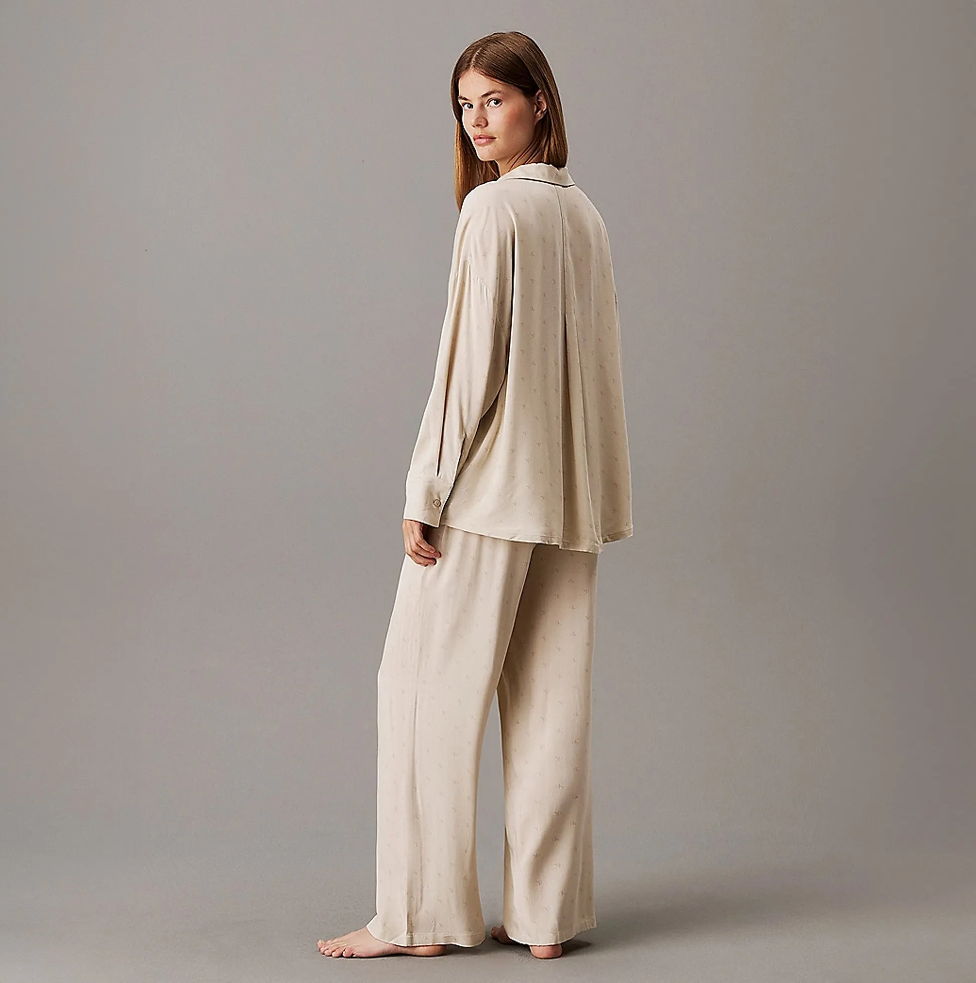 Calvin Klein WOVEN VISCOSE Womens Button Down Pants Diamond Logo/Cocoon