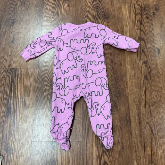 Carter's SIZE 6 Months Sleeper