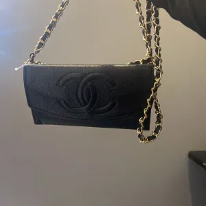 Chanel Wallet on repurposed chain ACCESSORIES S