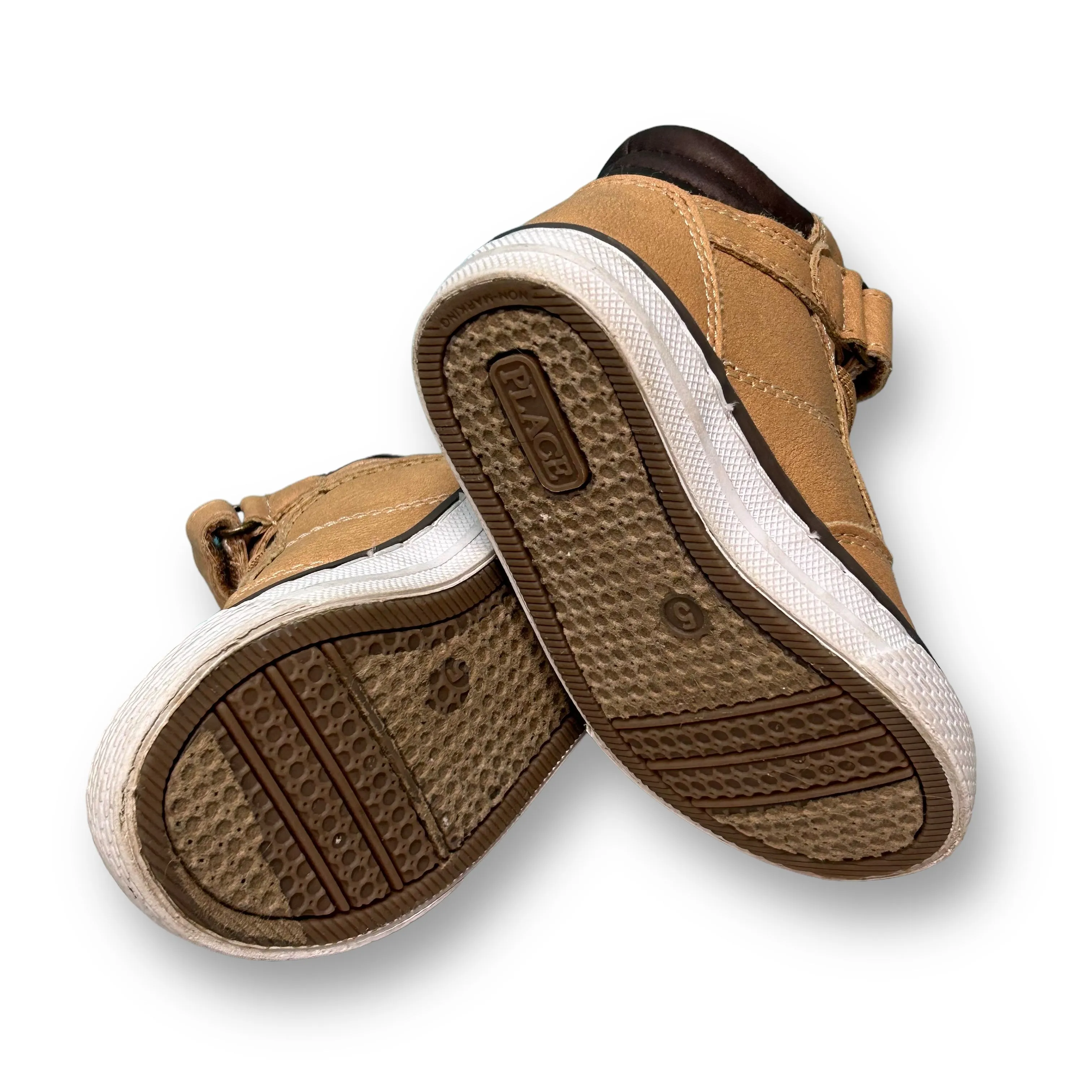 Children's Place Toddler Boy Size 5 No-Tie High Top Sneakers