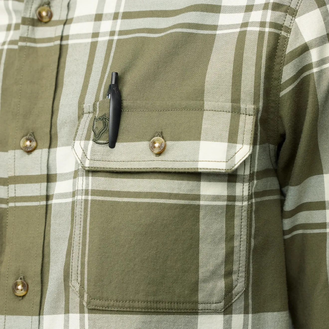 Customer Favorite Fjallraven Ovik Lite Flannel Shirt Laurel Green / Chalk White  Dont Miss Out!