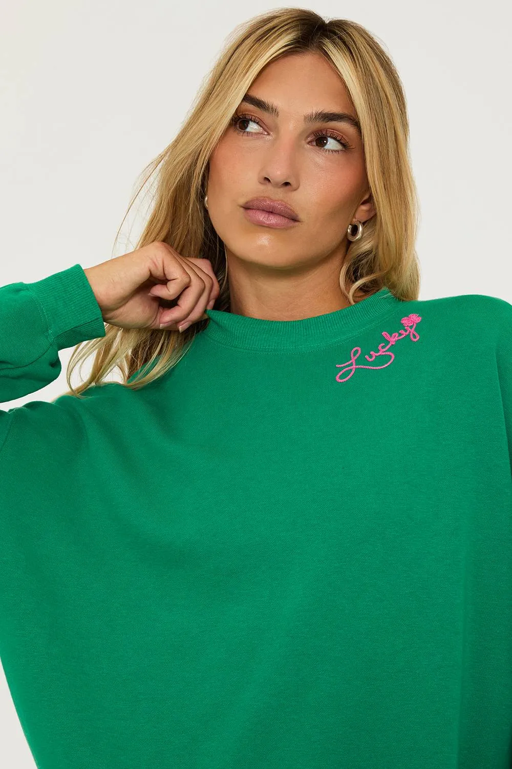 Devyn Oversized Sweatshirt Lucky Clover Beach Riot