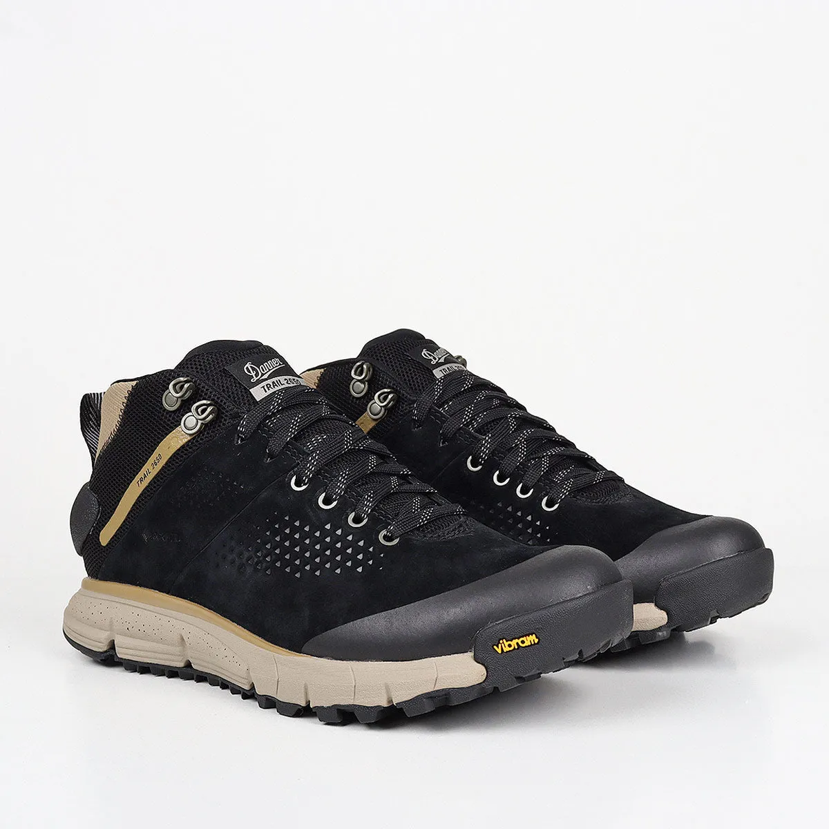 Doorbuster Danner Trail 2650 Mid 4" GTX Boots - D Standard Fit  Dont Miss Out!