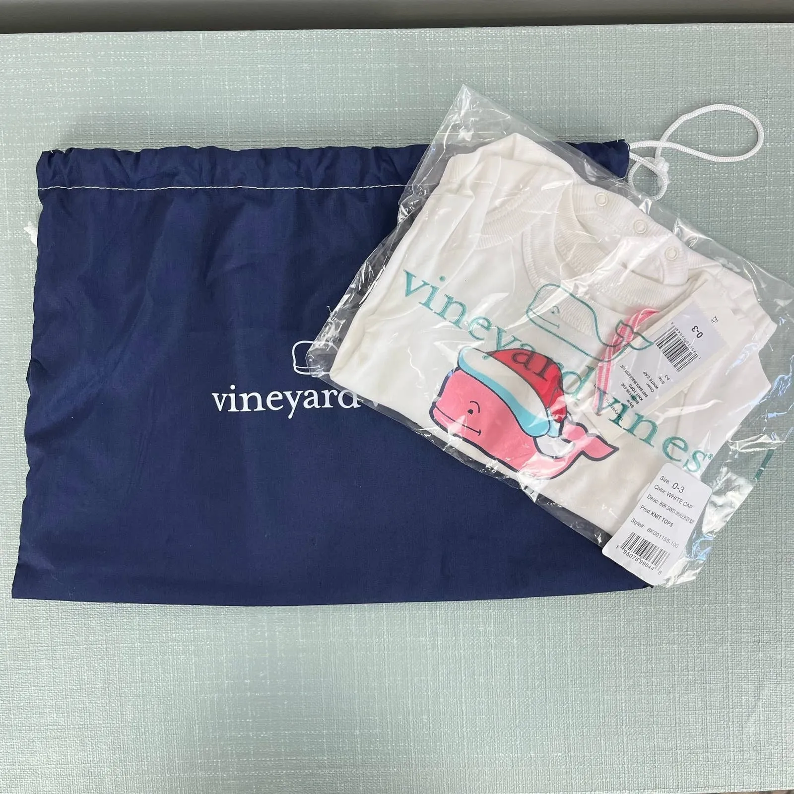 Doorbuster Vineyard Vines Baby Santa Whale Bodysuit 0-3 Months NWT  Ends Soon!