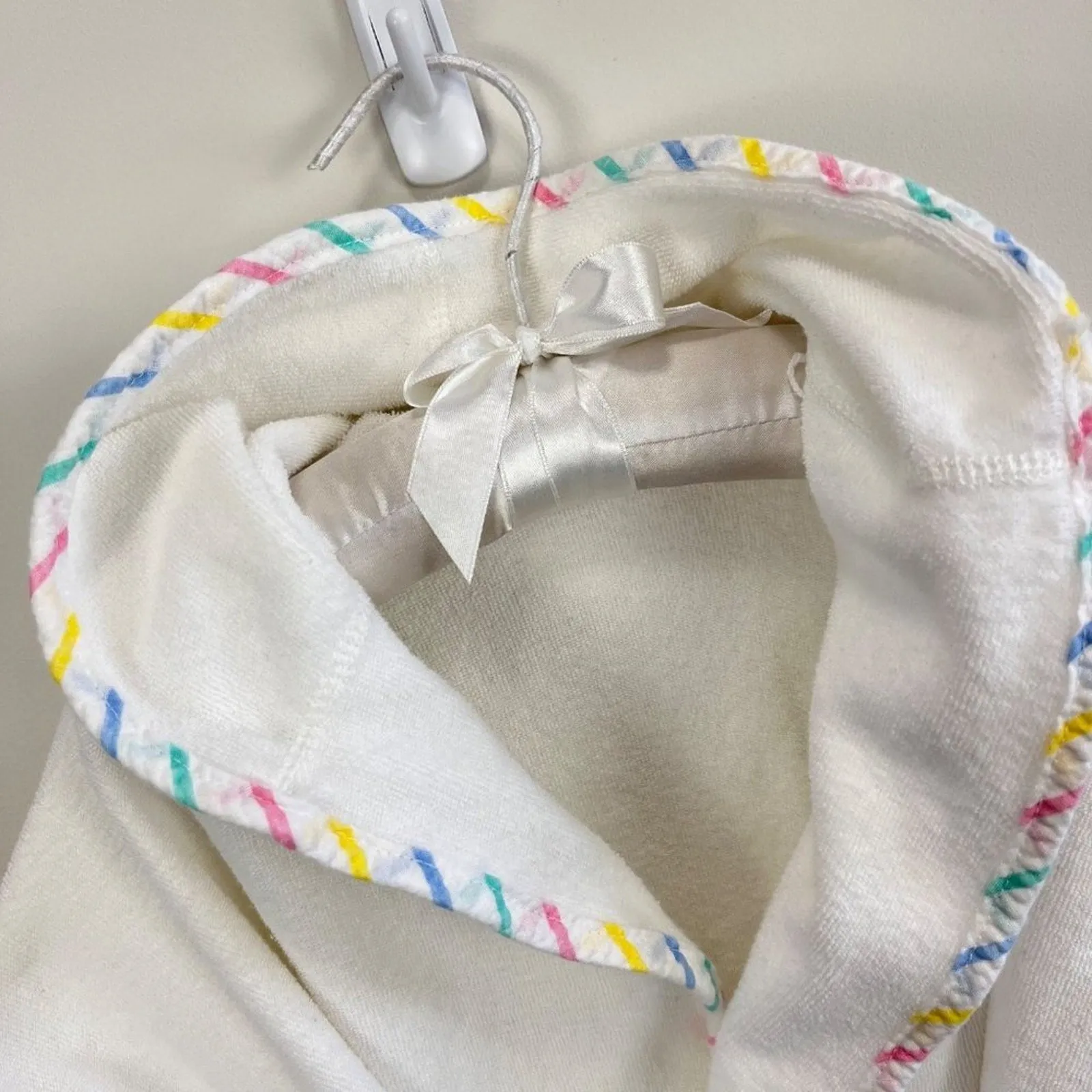 Doorbuster Vintage Playskool Baby White Towel Sack USA  Limited Availability!