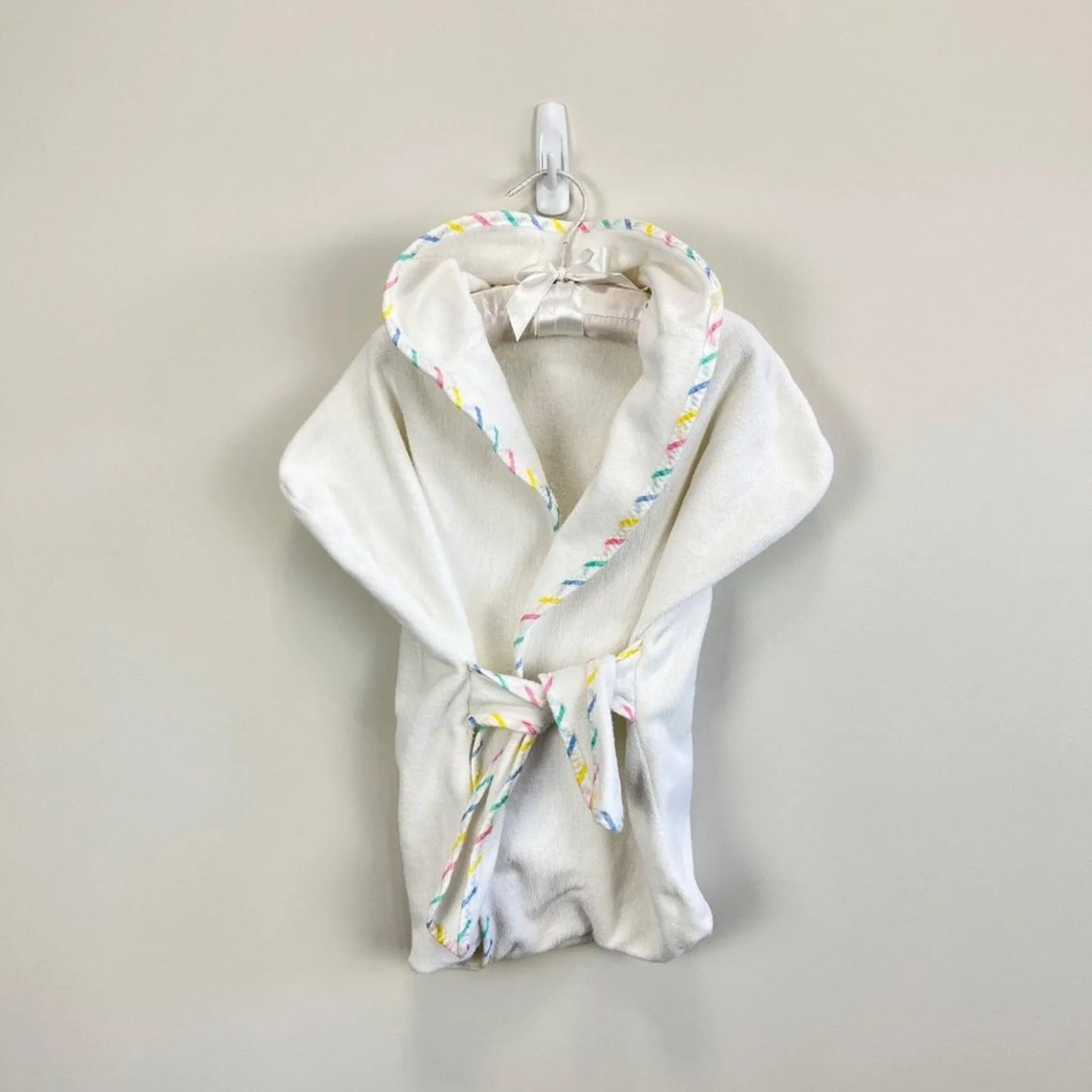 Doorbuster Vintage Playskool Baby White Towel Sack USA  Limited Availability!
