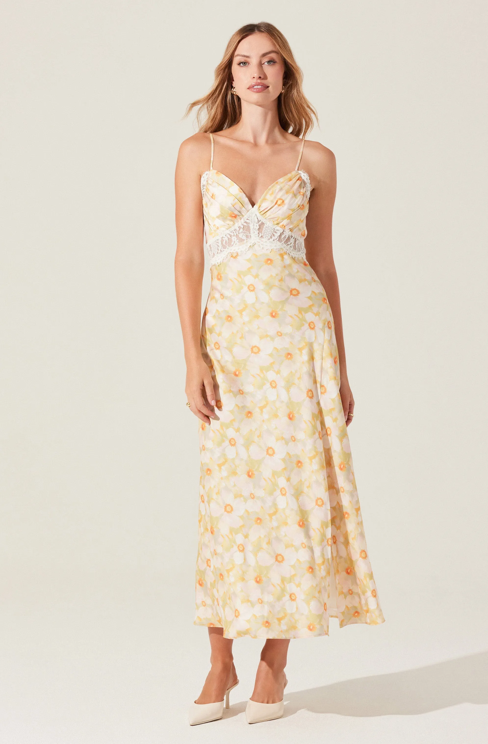 Editors Choice Ivanna Floral Lace Maxi Dress  Almost Sold Out!