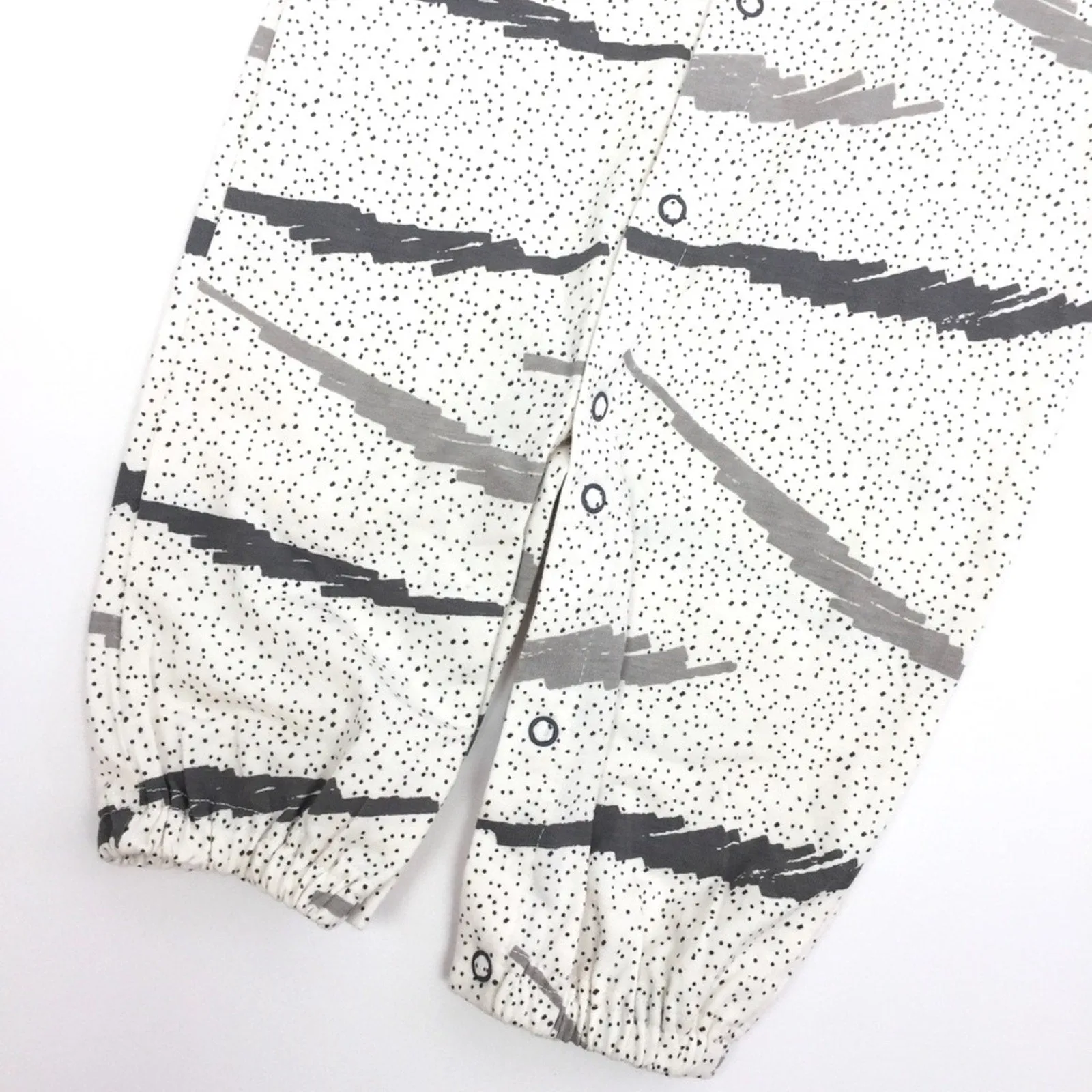 Exclusive The Bonnie Mob Organic Cotton Converter Gown 6-12 Months  Last Few Pieces!