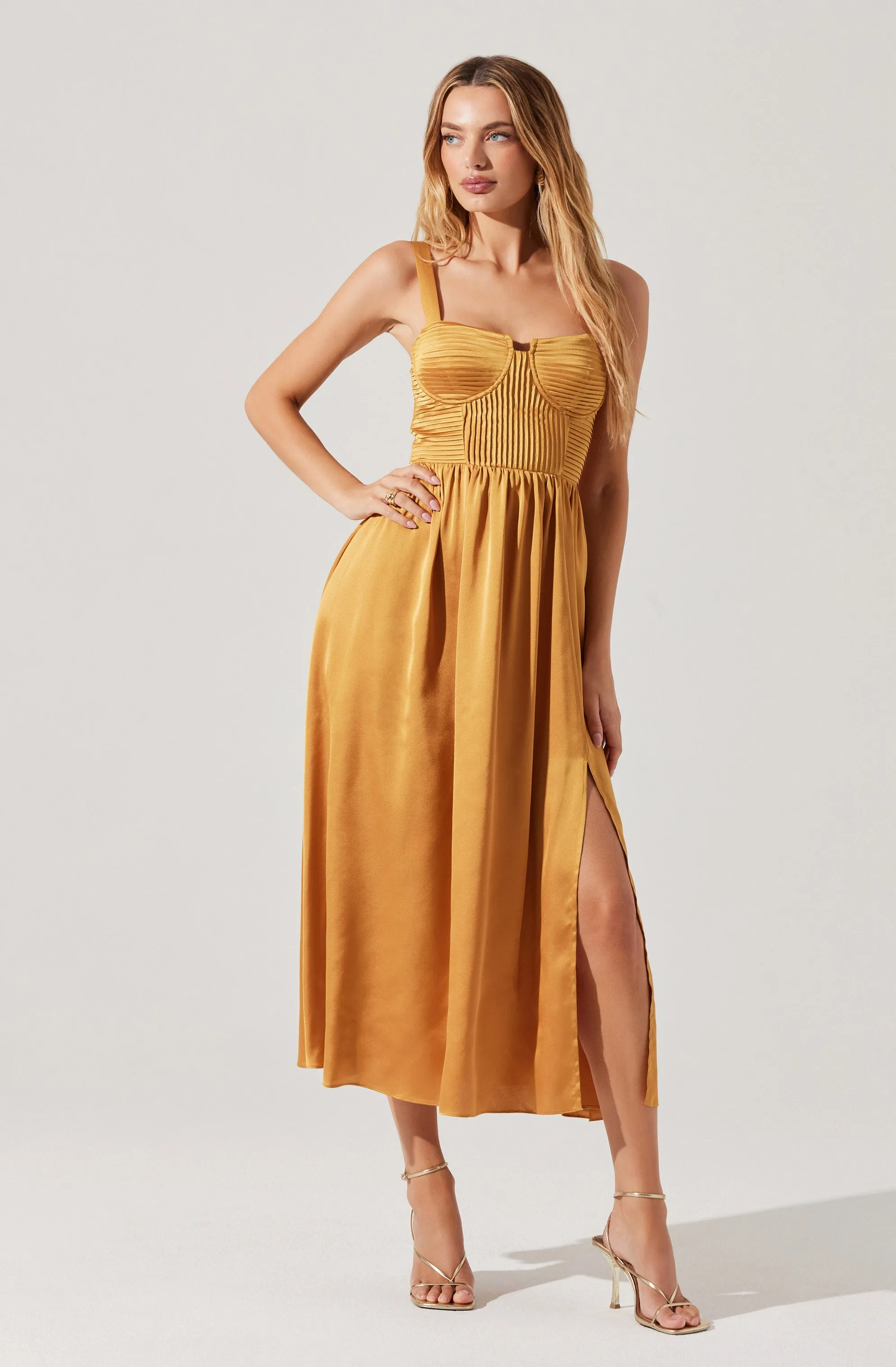 Flash Sale! Pleated Bustier Midi Dress  Stylish & Comfortable