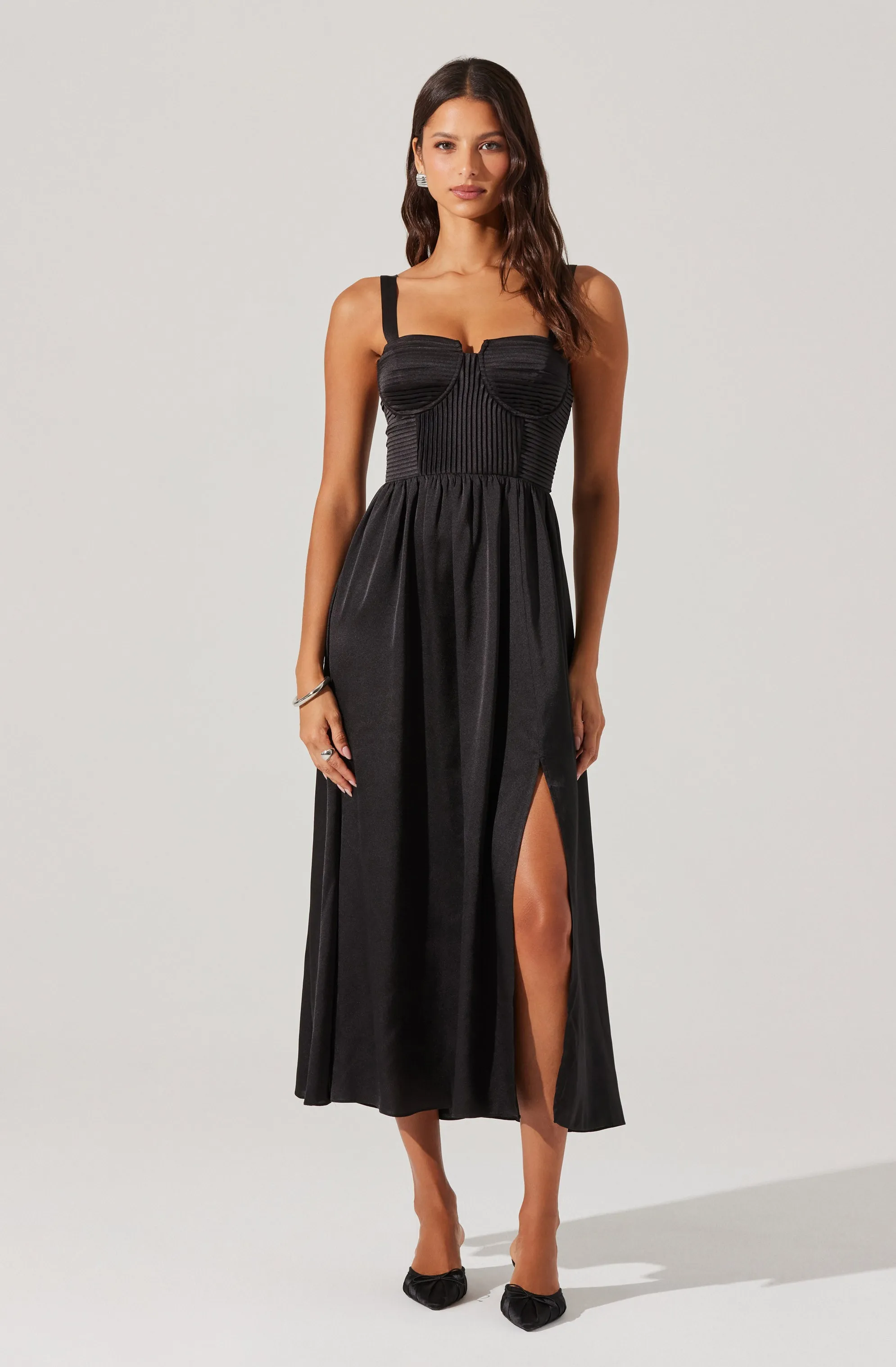 Flash Sale! Pleated Bustier Midi Dress  Stylish & Comfortable