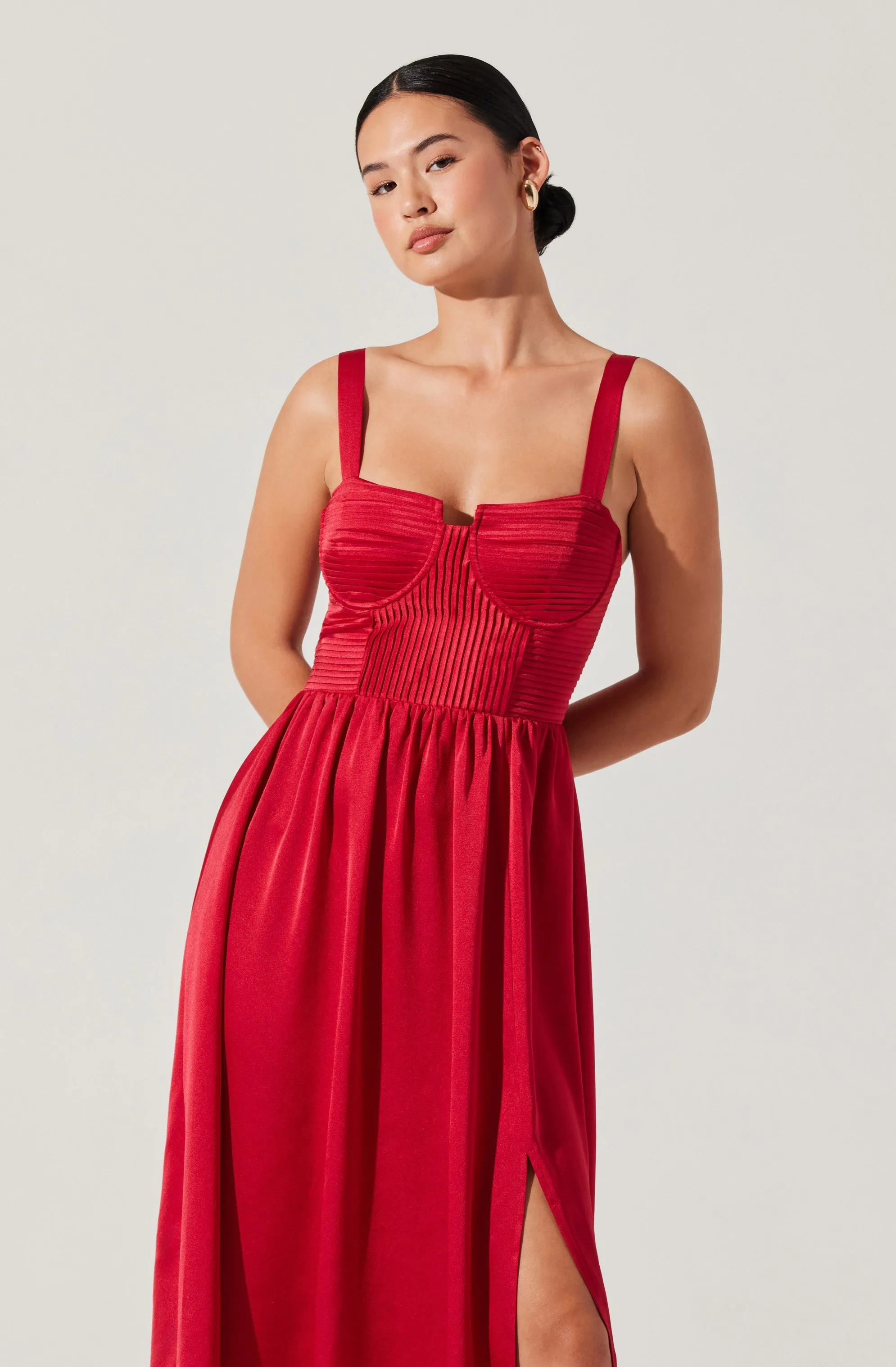 Flash Sale! Pleated Bustier Midi Dress  Stylish & Comfortable