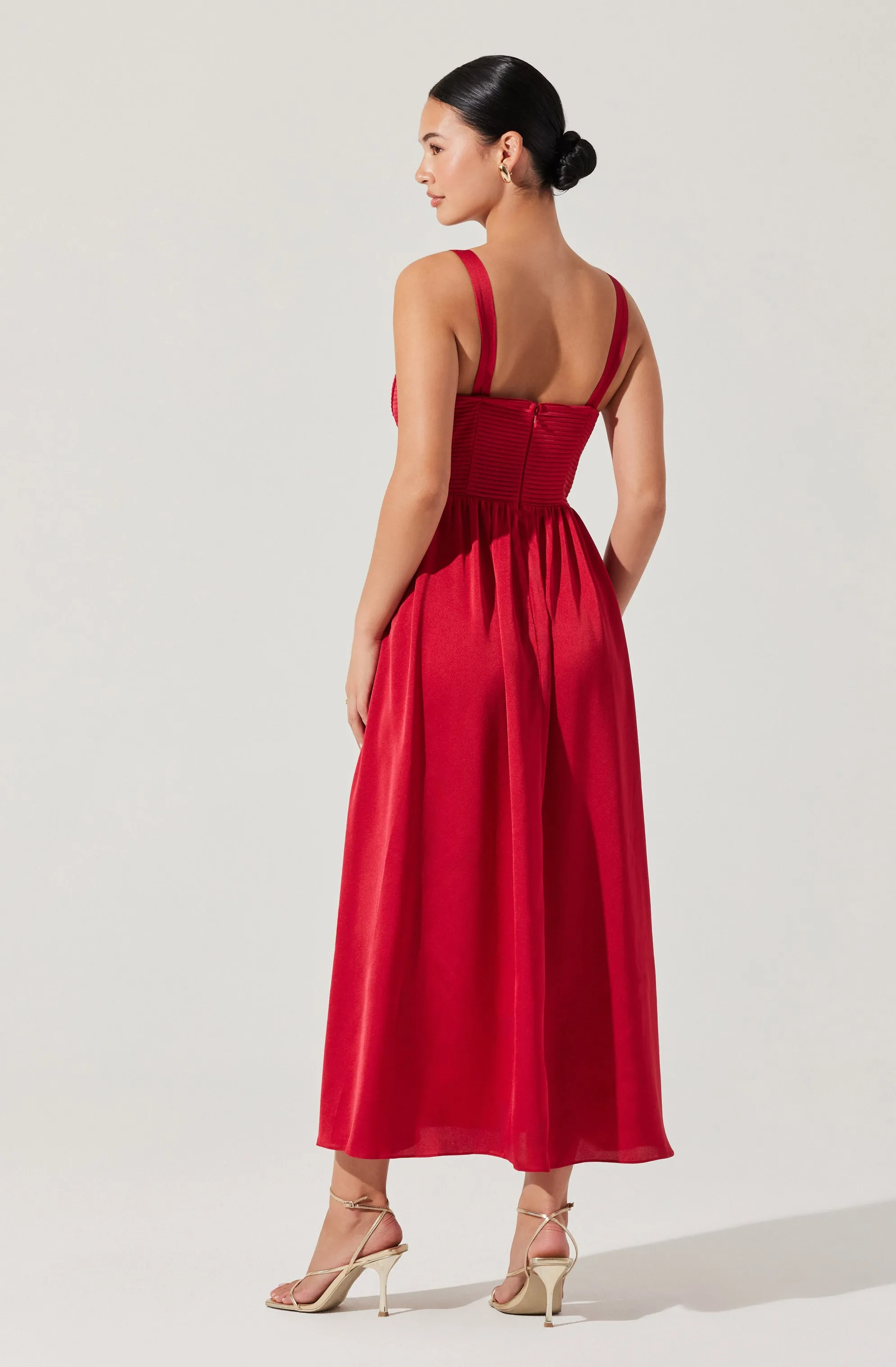 Flash Sale! Pleated Bustier Midi Dress  Stylish & Comfortable