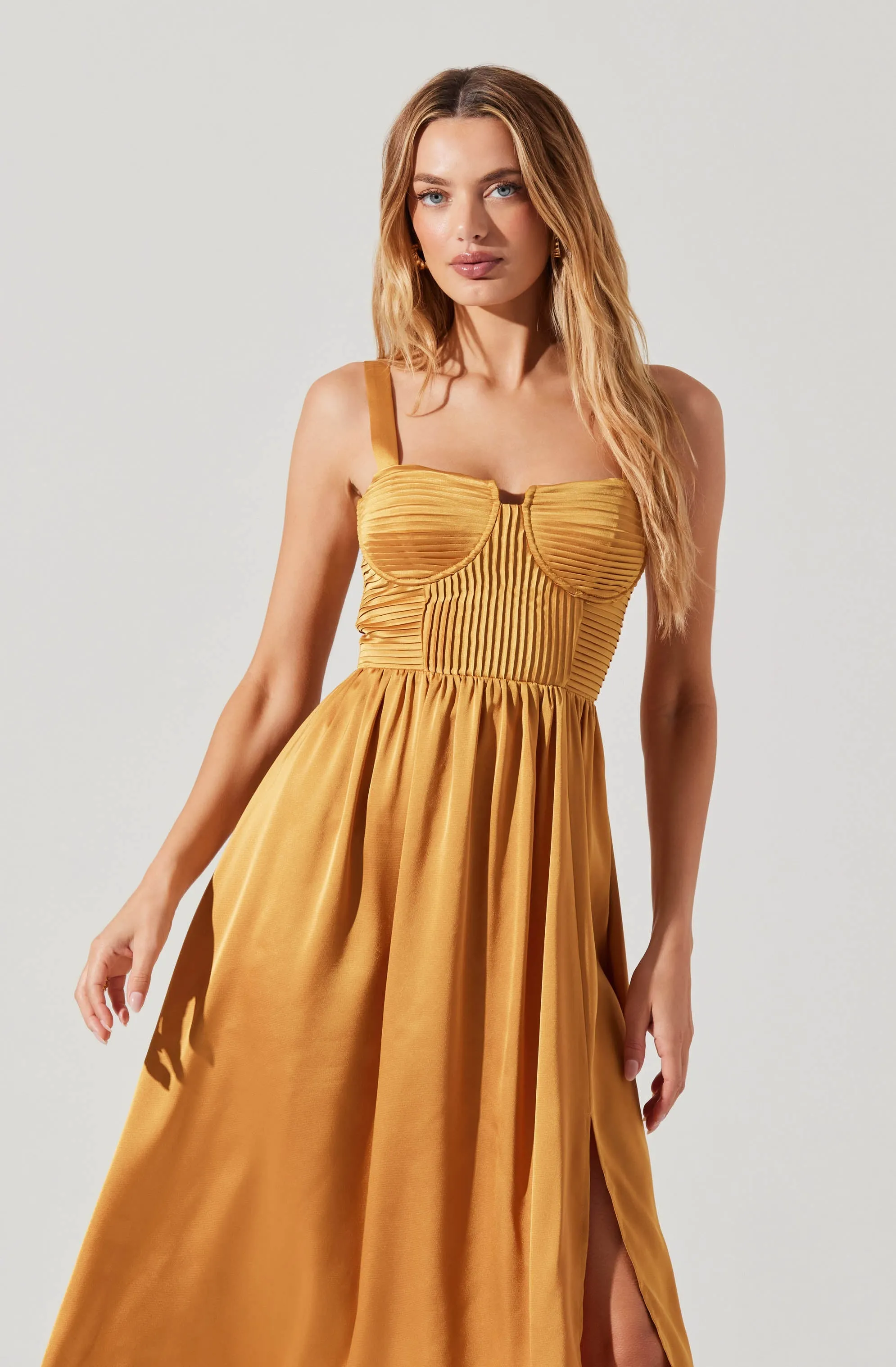 Flash Sale! Pleated Bustier Midi Dress  Stylish & Comfortable