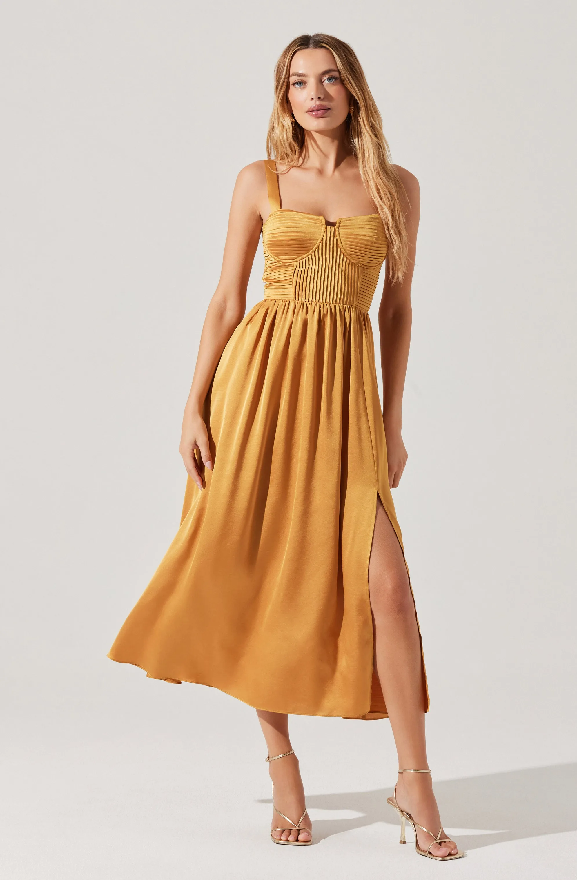 Flash Sale! Pleated Bustier Midi Dress  Stylish & Comfortable