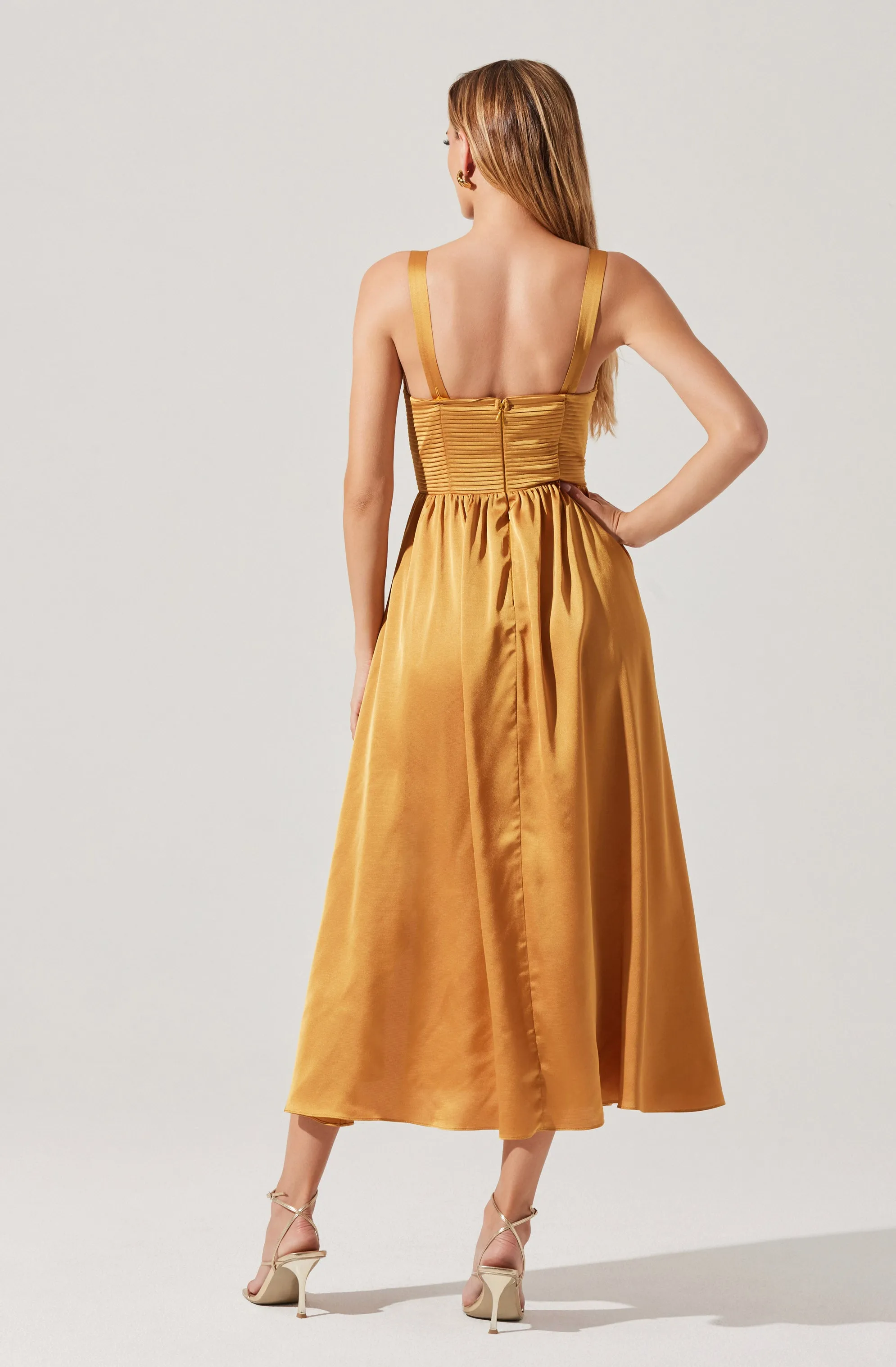 Flash Sale! Pleated Bustier Midi Dress  Stylish & Comfortable