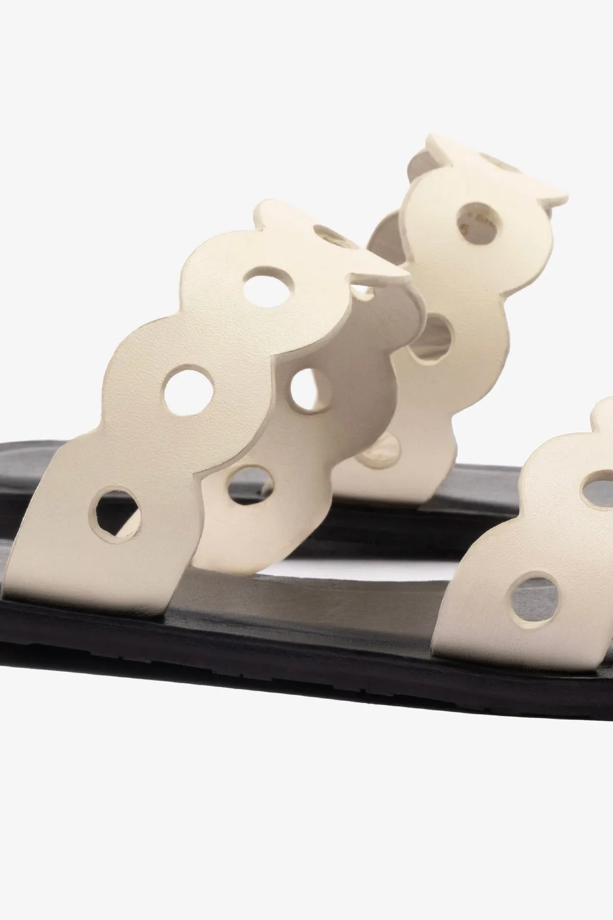 Florence Flat Mule In Ivory Leather