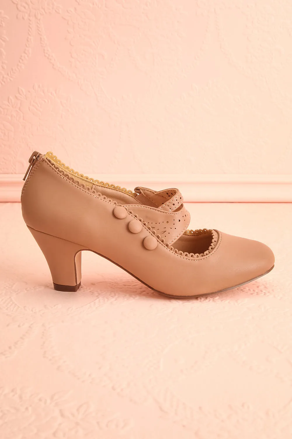 Genet Taupe | Closed Toe Heels