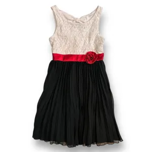 Girls Emily West Size 12 Black & White Pleated Sleeveless Formal Dress