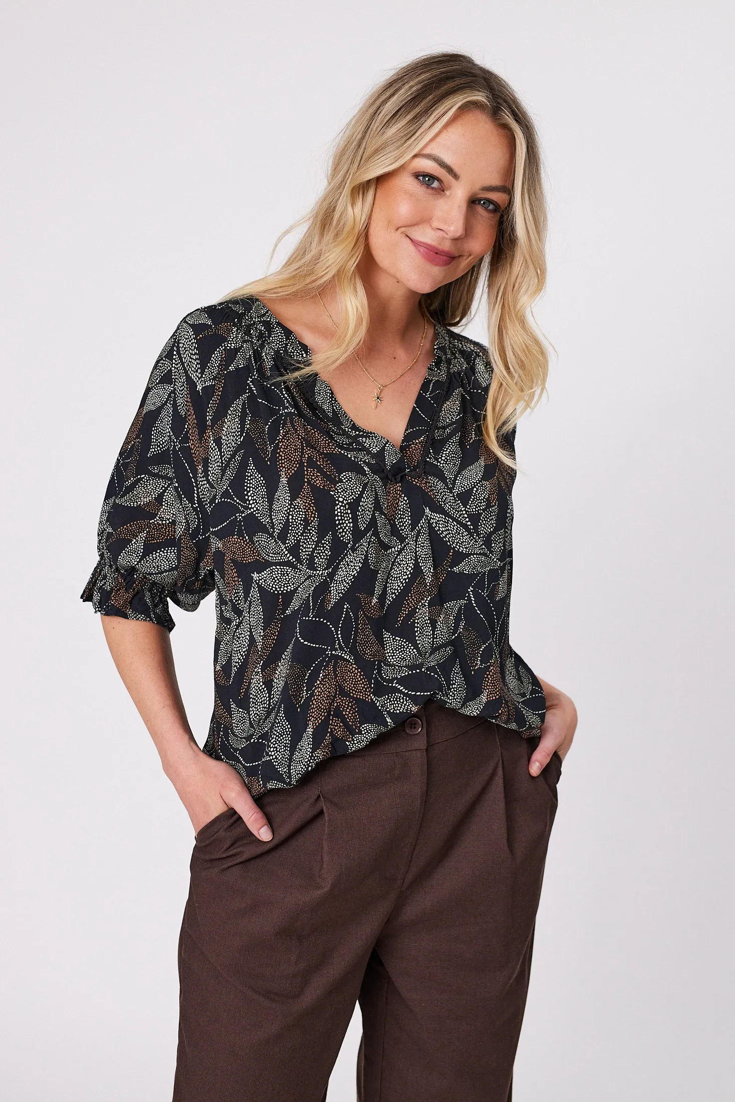Gloss by Shine On Fable Mandarin Collar Top Black Dot Leaf Print