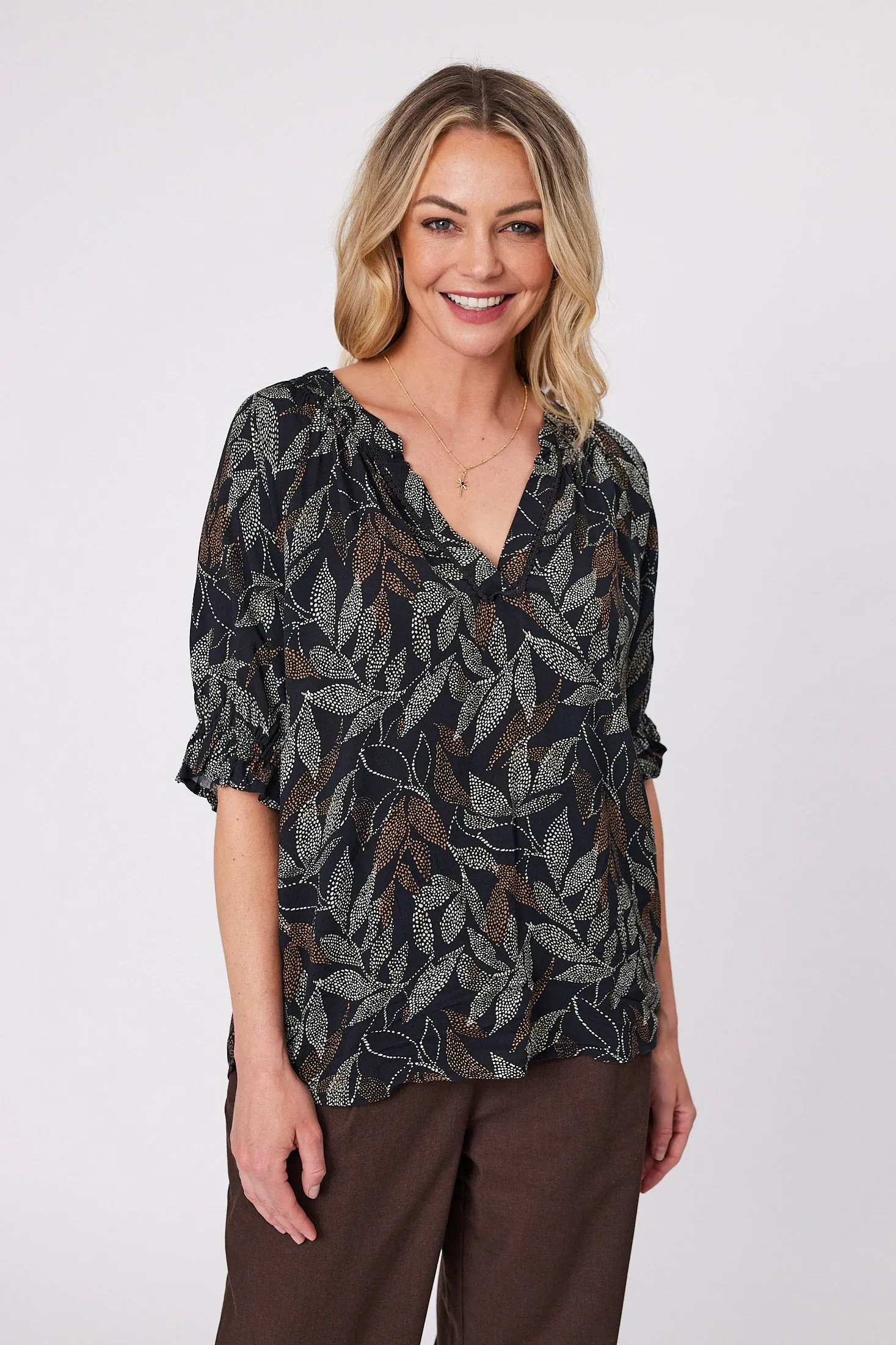 Gloss by Shine On Fable Mandarin Collar Top Black Dot Leaf Print