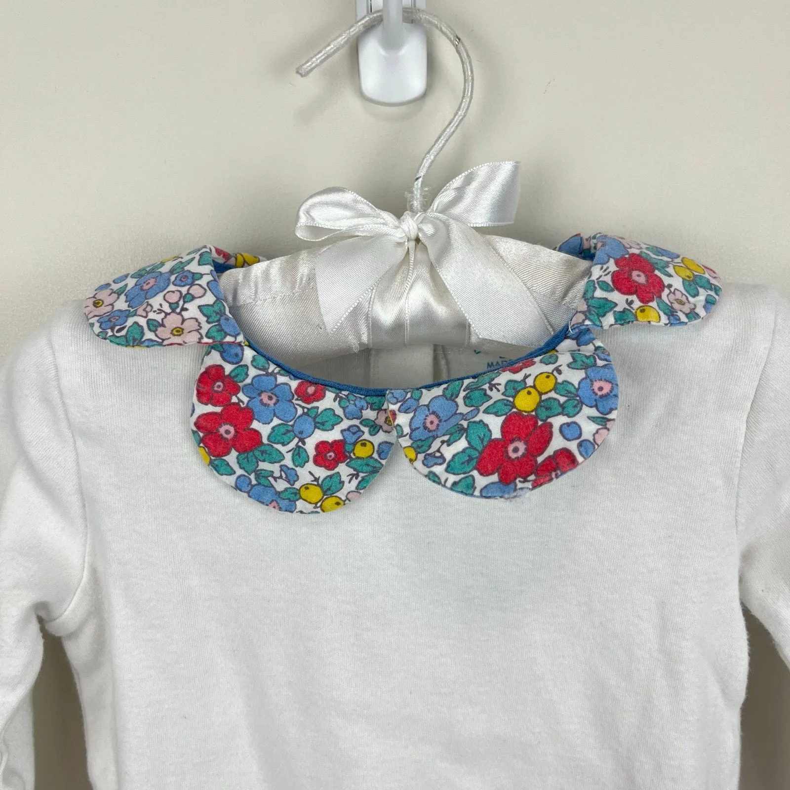 Hot Deal Mini Boden Floral Collar Cotton Bodusuit Multi Sky Apple Blossom 18-24 Months  Limited Release!