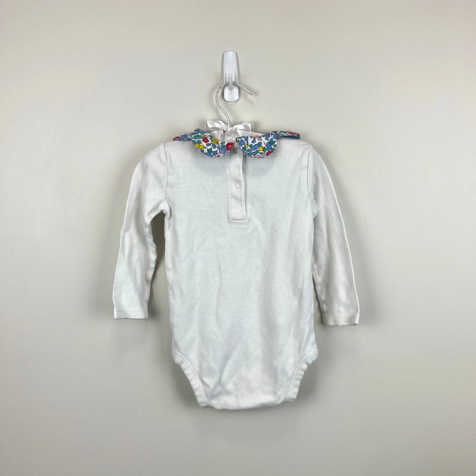 Hot Deal Mini Boden Floral Collar Cotton Bodusuit Multi Sky Apple Blossom 18-24 Months  Limited Release!