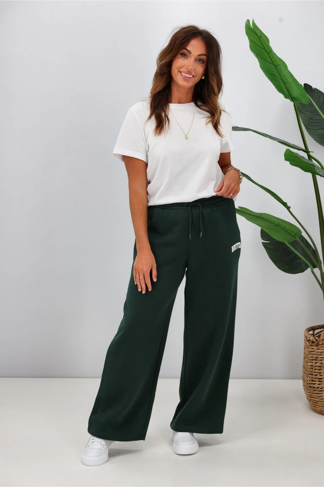 Huffer Easy Trackpant Evergreen