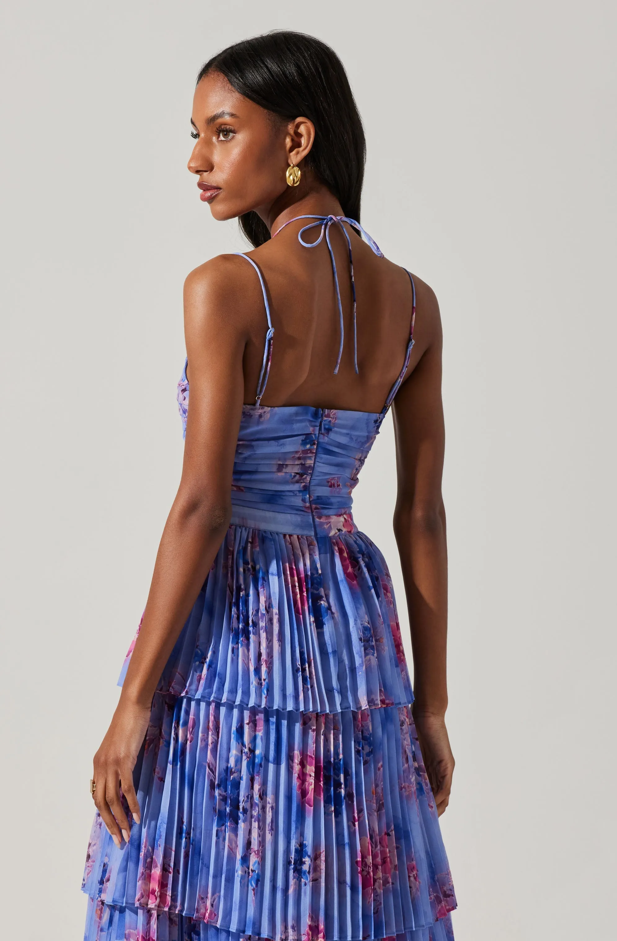 Insta-Worthy Daytona Pleated Floral Maxi Dress  Going Fast!