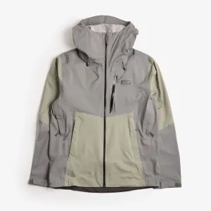 Insta-Worthy Patagonia Granite Crest Rain Jacket  Stylish & Comfortable