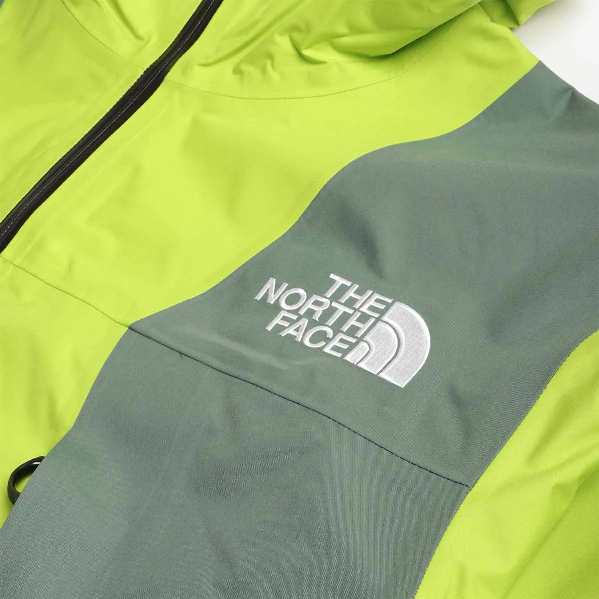 Insta-Worthy The North Face NSE Shell Jacket  Limited Availability!