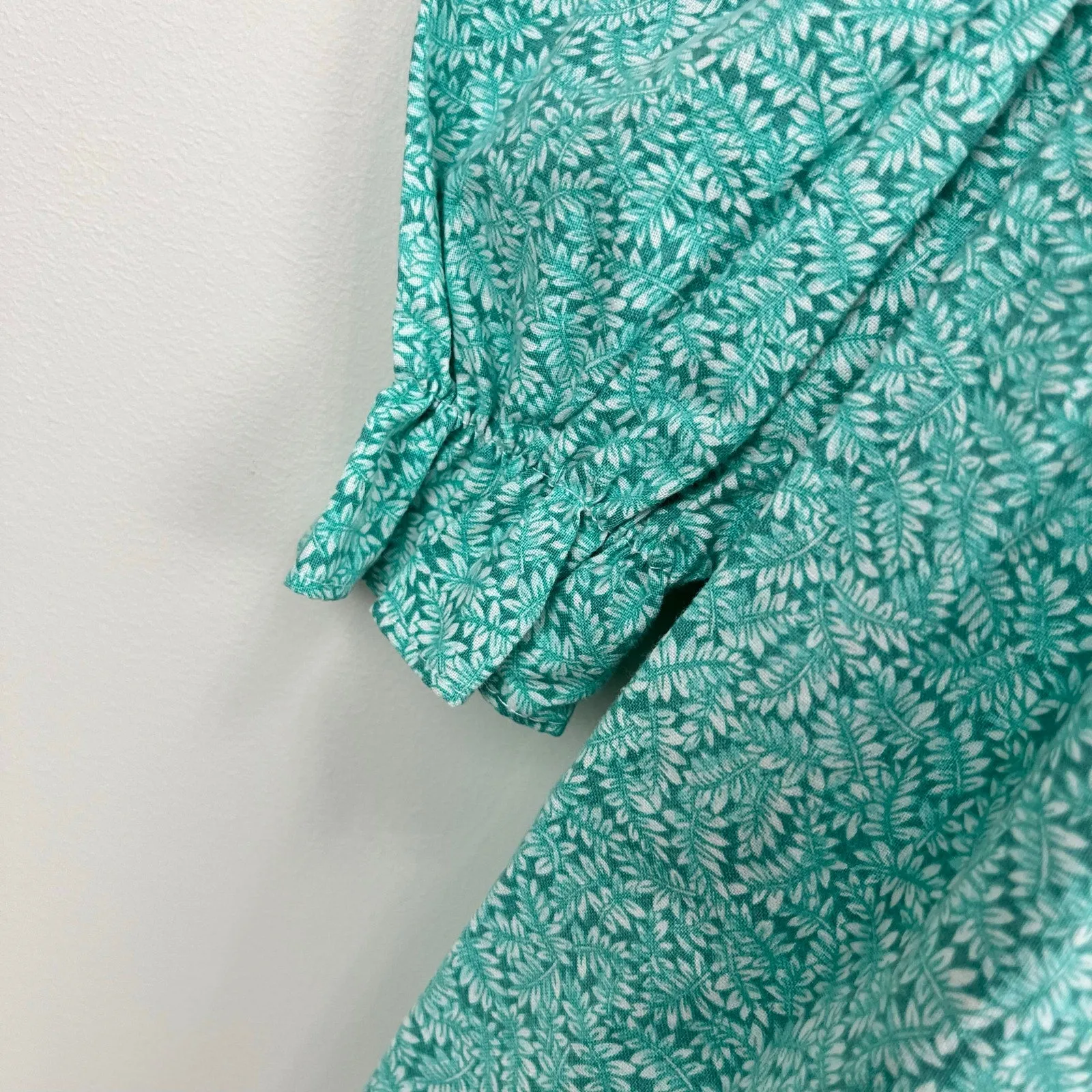 Insta-Worthy Vintage Polly Flinders Smocked Green Floral Dress 2T  Ends Soon!
