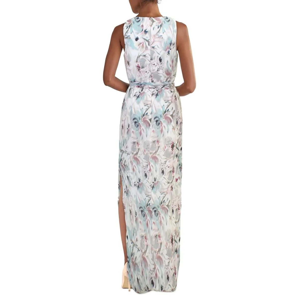 Insta-Worthy Womens Pleated Floral Evening Dress  Dont Miss Out!