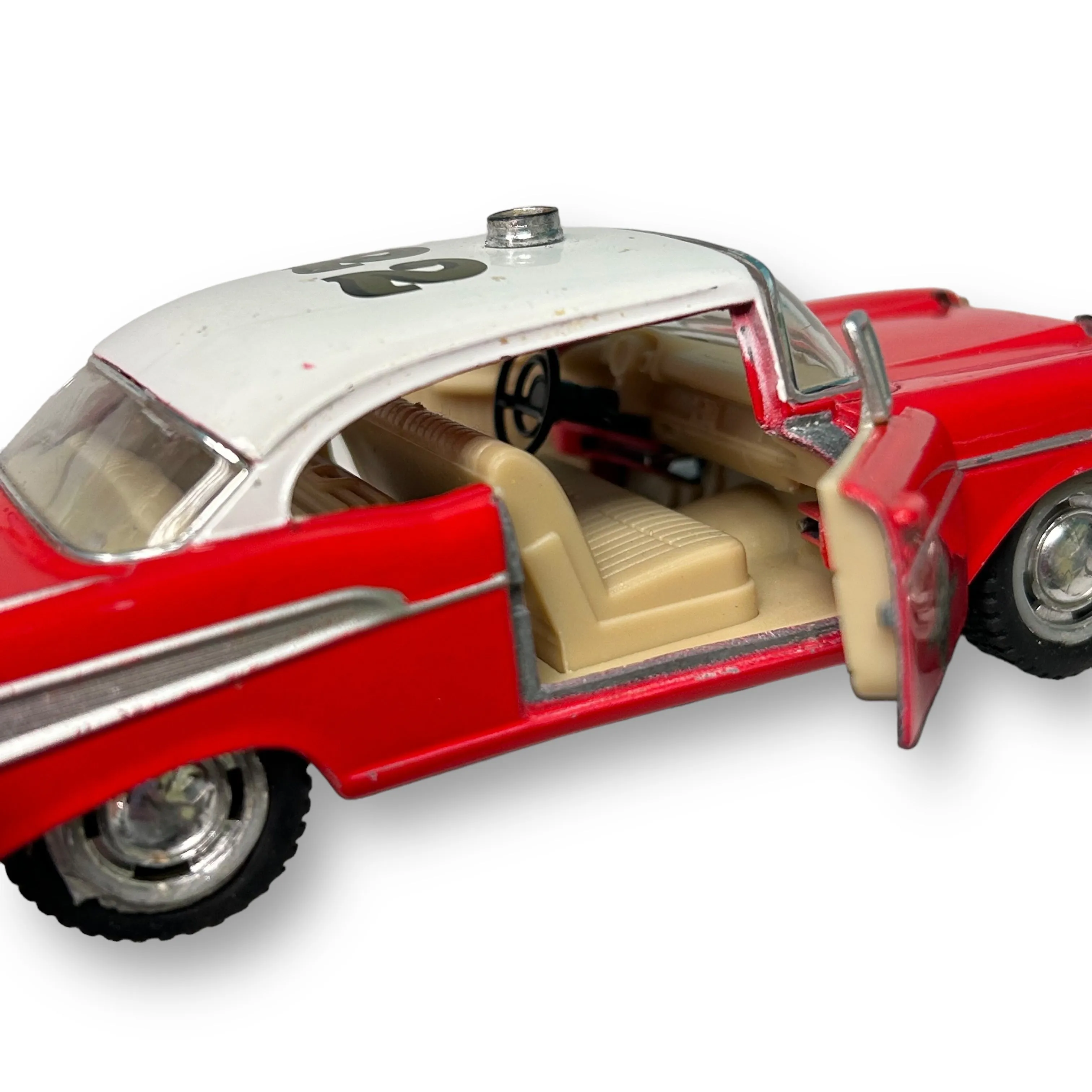 Kinsmart 1957 Red Chevrolet Bel Air 1/40 Scale Pull-Back Diecast Vehicle
