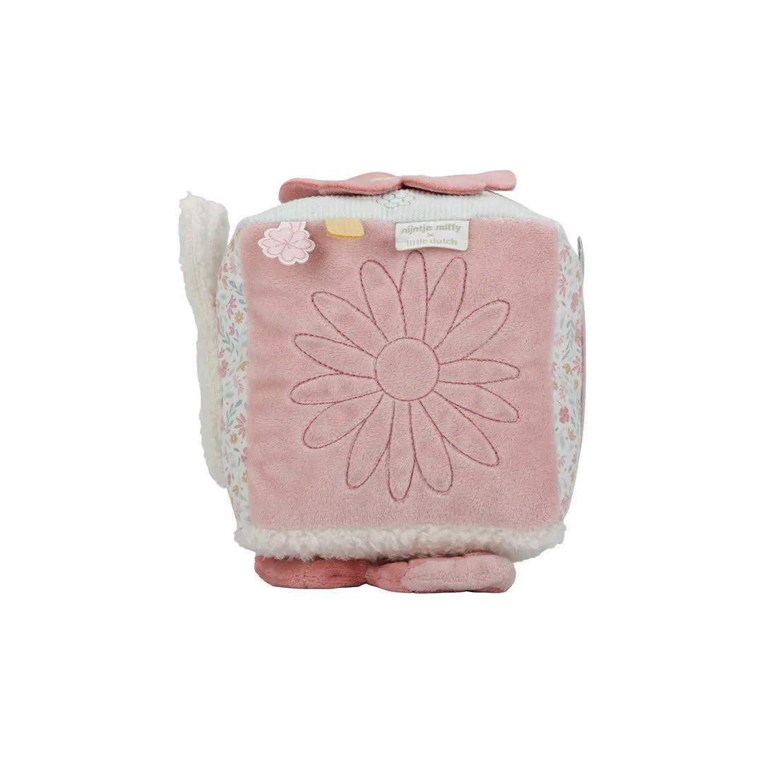 Little Dutch Activity Cube Miffy - Lucky Blossom