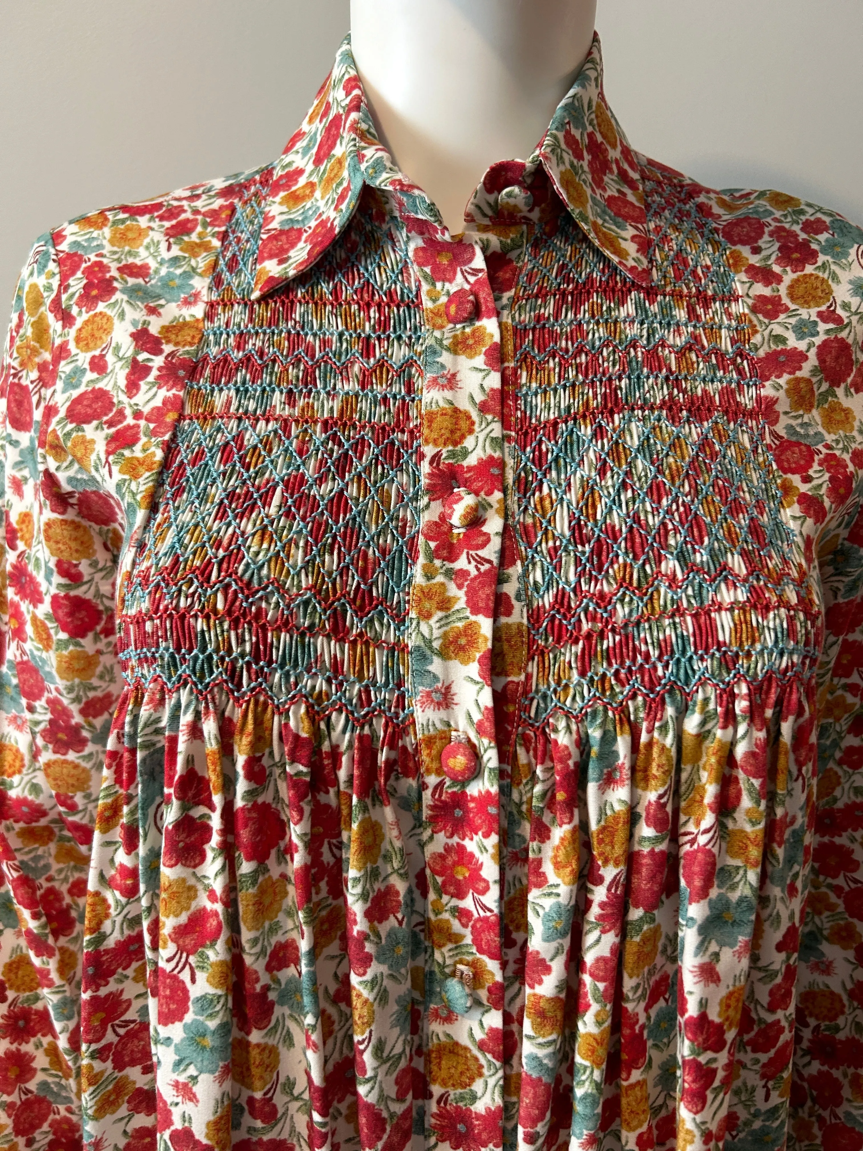 Loretta Caponi Floral Blouse Size Small