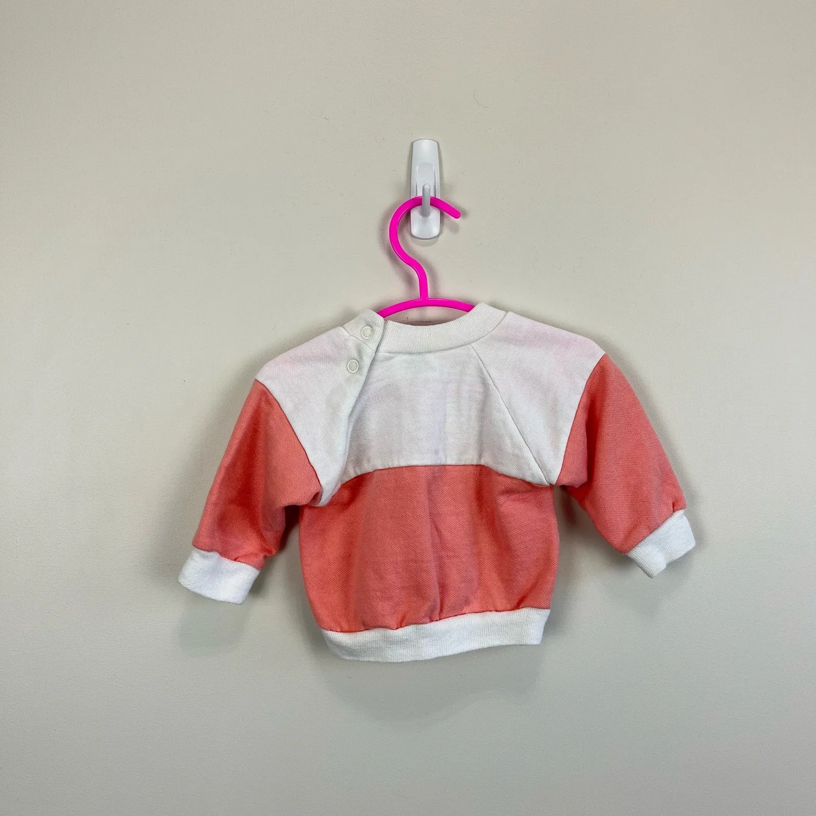 Luxury Feel Vintage Health-tex 100% Baby Sweatshirt 6 Months USA  Stylish & Comfortable