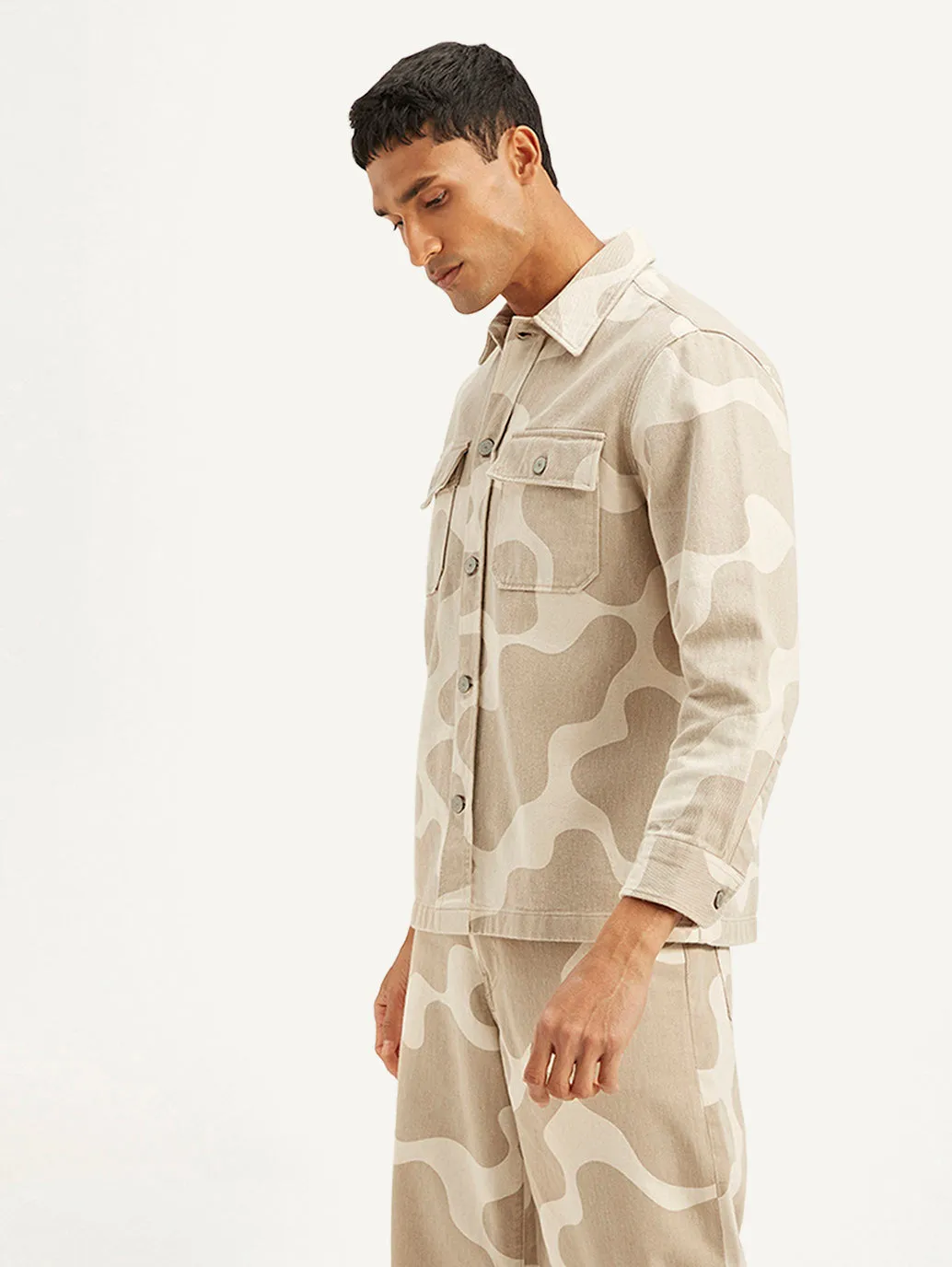 Men's Abstract Beige Relaxed Fit Utility Overshirt LEVI'S