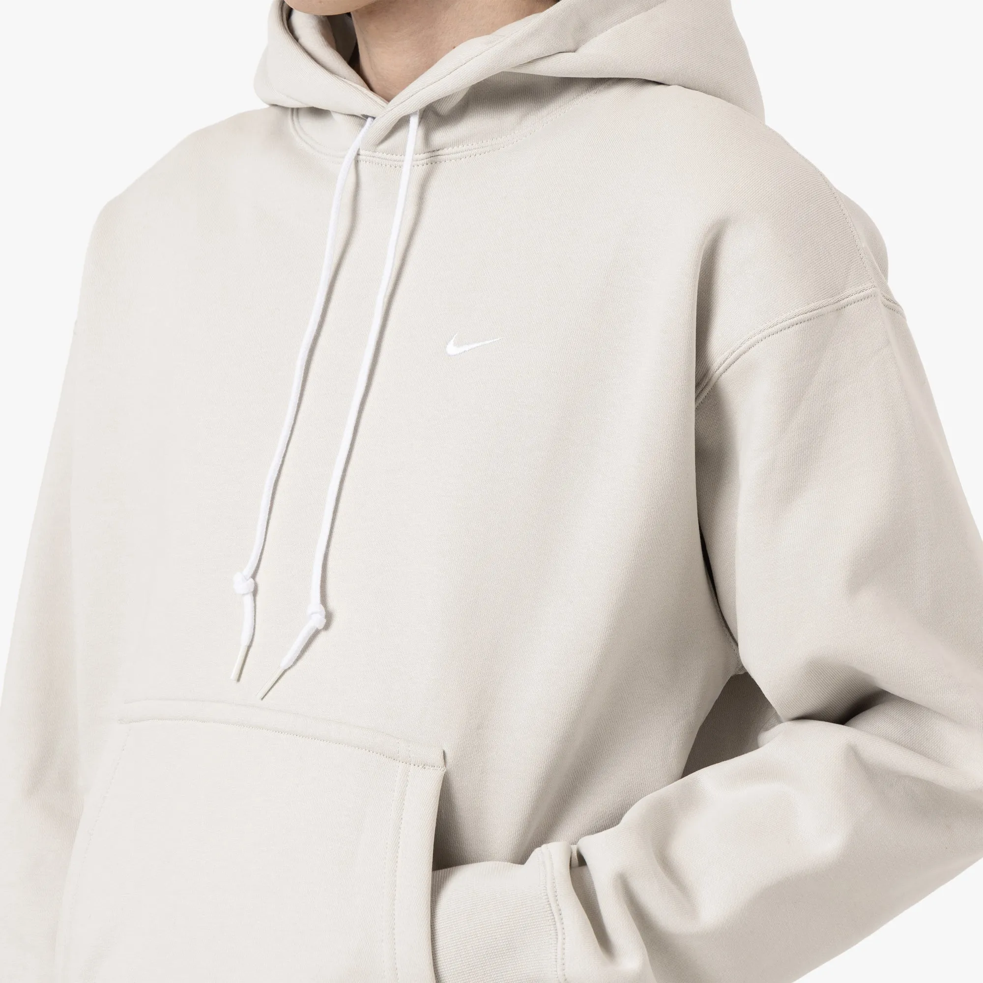 Nike Solo Swoosh Pullover Hoodie / Light Bone / White
