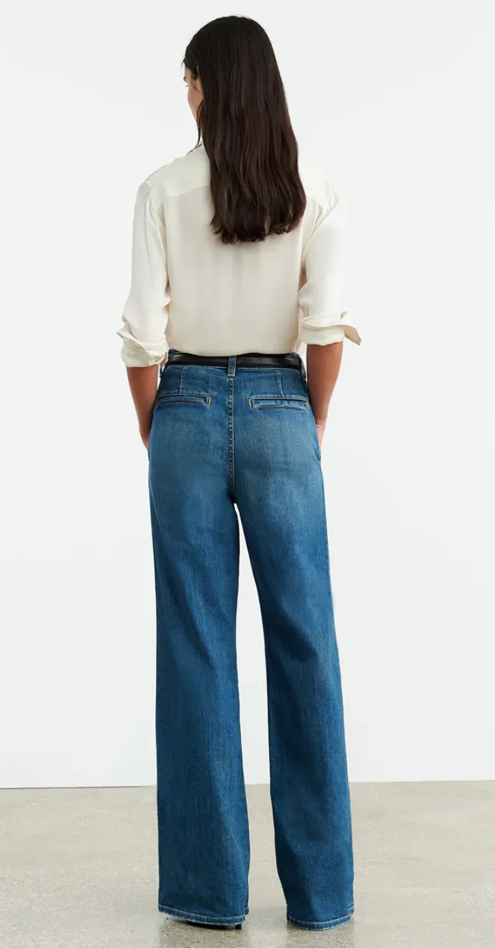 Nili Lotan Pleated front high-rise wide leg Flora jean Size 30 NWT