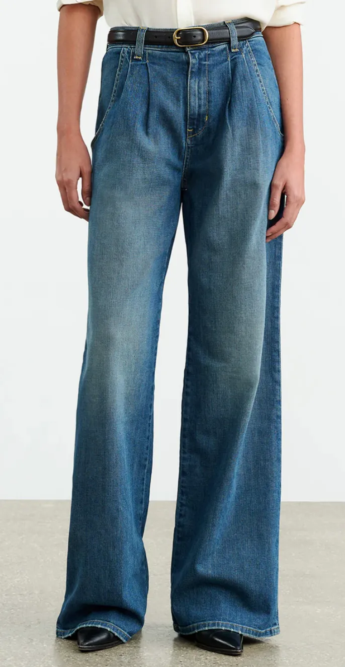 Nili Lotan Pleated front high-rise wide leg Flora jean Size 30 NWT
