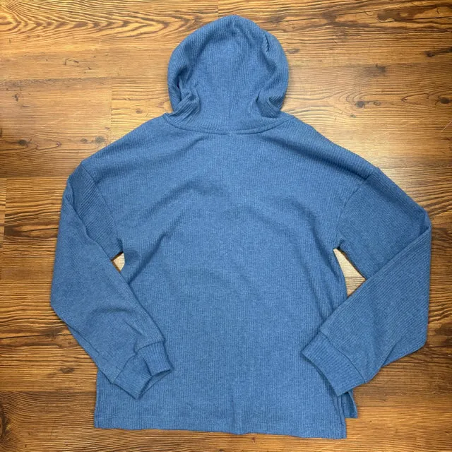 Old Navy SIZE XL Shirt