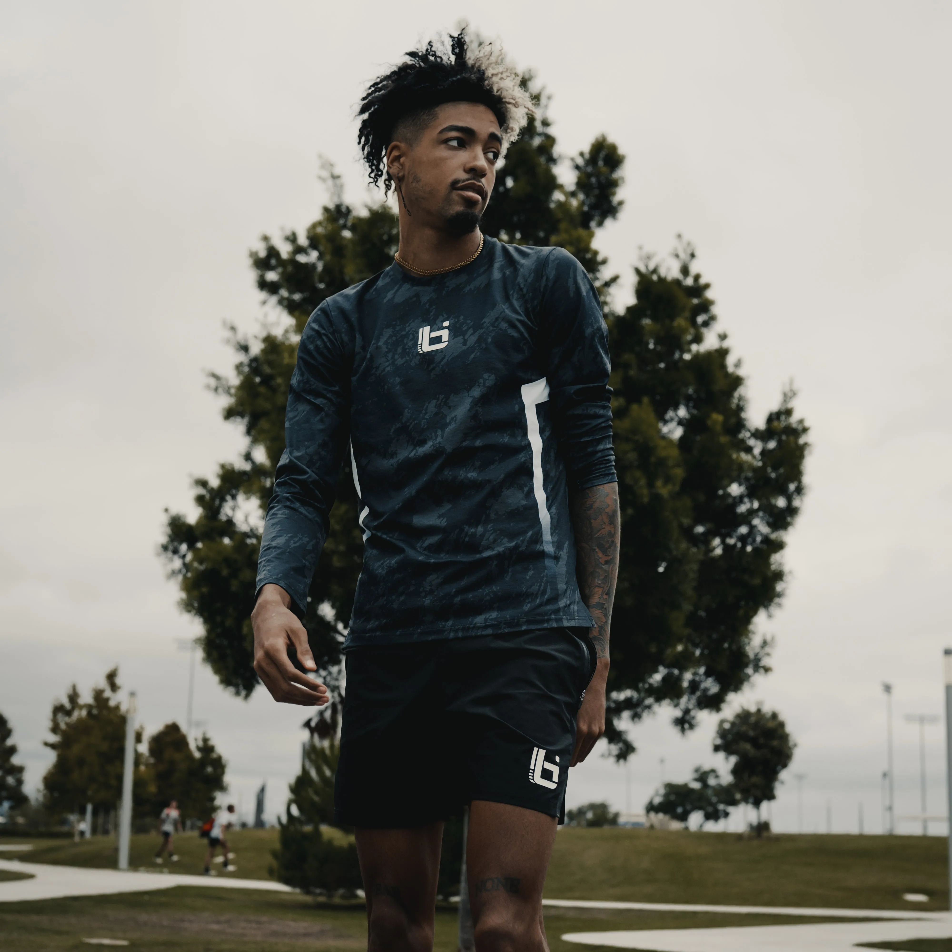 P1 Workout L/S Tee in Black Ballislife