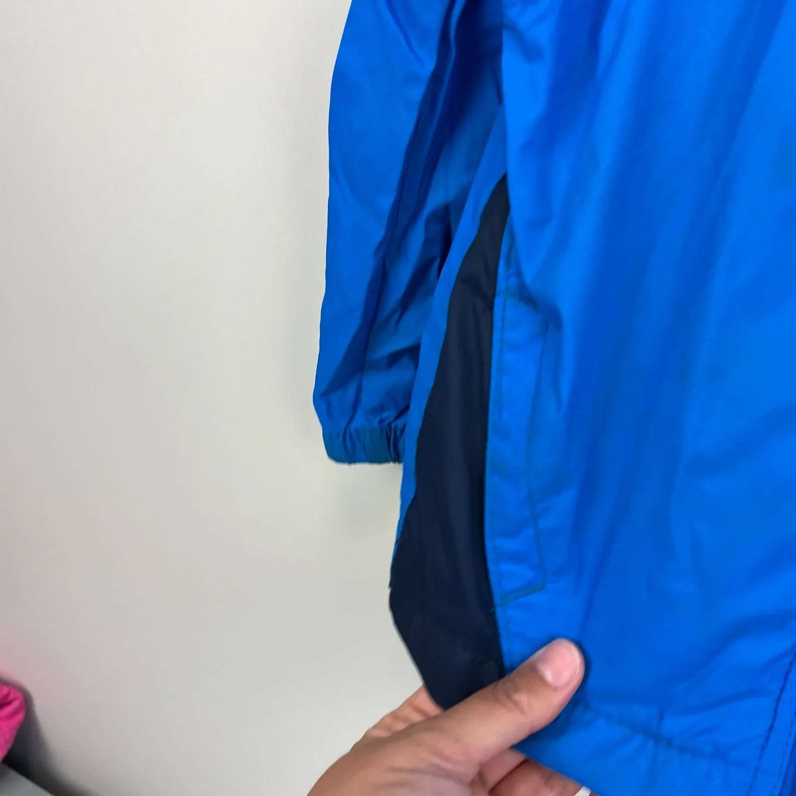 Premium Quality Columbia Boys Blue Windbreaker Jacket 3T  Ends Soon!